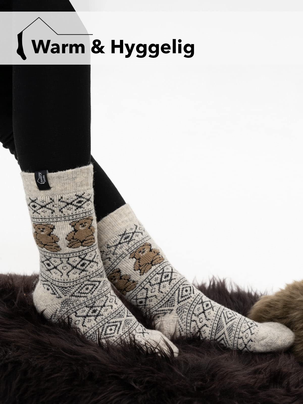 HomeOfSocks Socken 80% Wollsocken mit Teddy Motiv Norweger Design Teddy Motiv auf Norweger Socke mit skandinavischem Design
