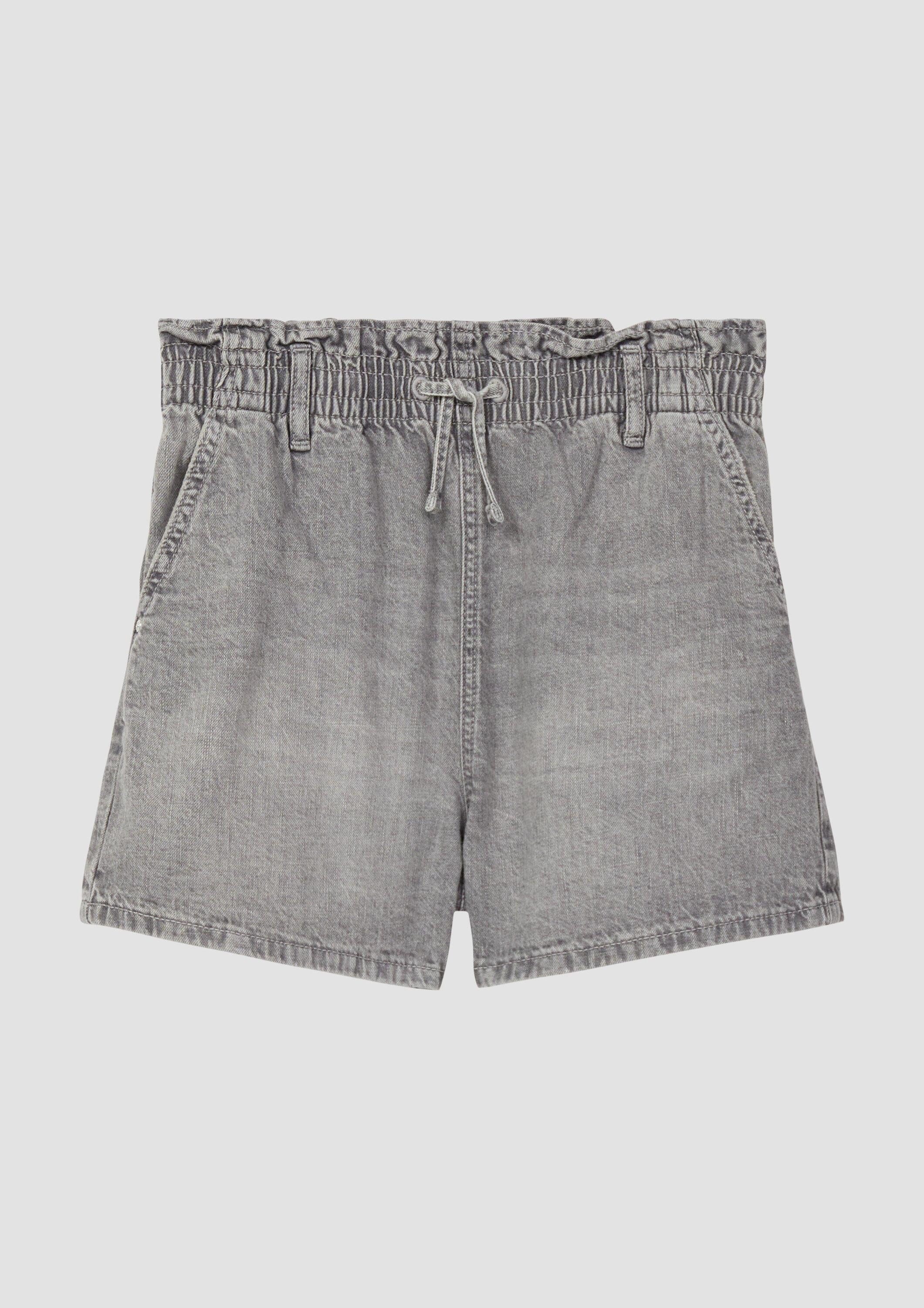 s.Oliver Jeansshorts Jeans-Hose Jeans-Shorts im Loose Fit mit Wide Leg
