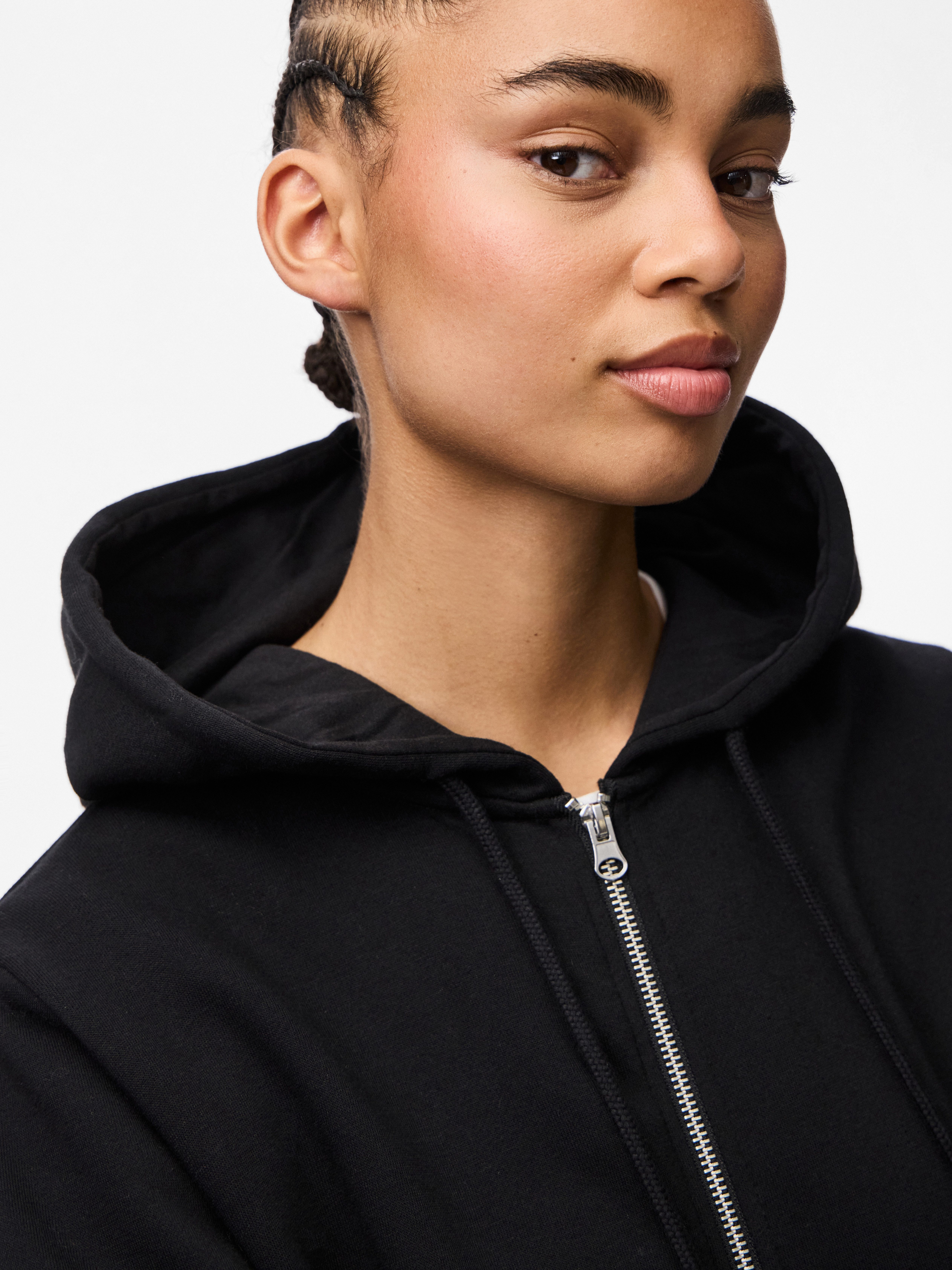 pieces Kapuzensweatshirt PCCHILLI LS ZIP HOODIE NOOS BC Baumwollmischung, regular fit