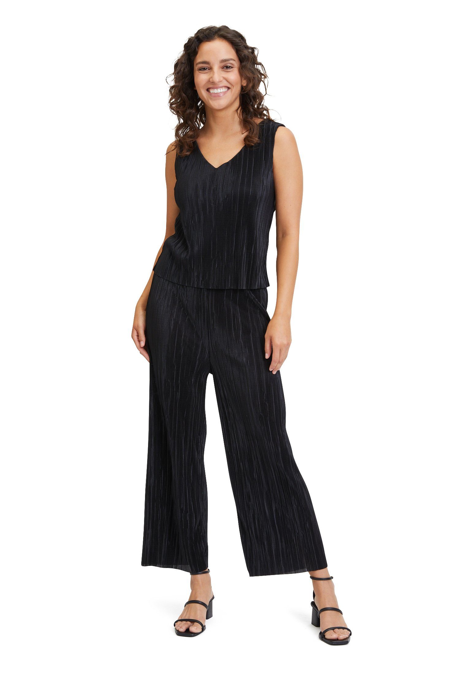 Form Barclay Betty V-Ausschnitt Jumpsuit mit (1-tlg)