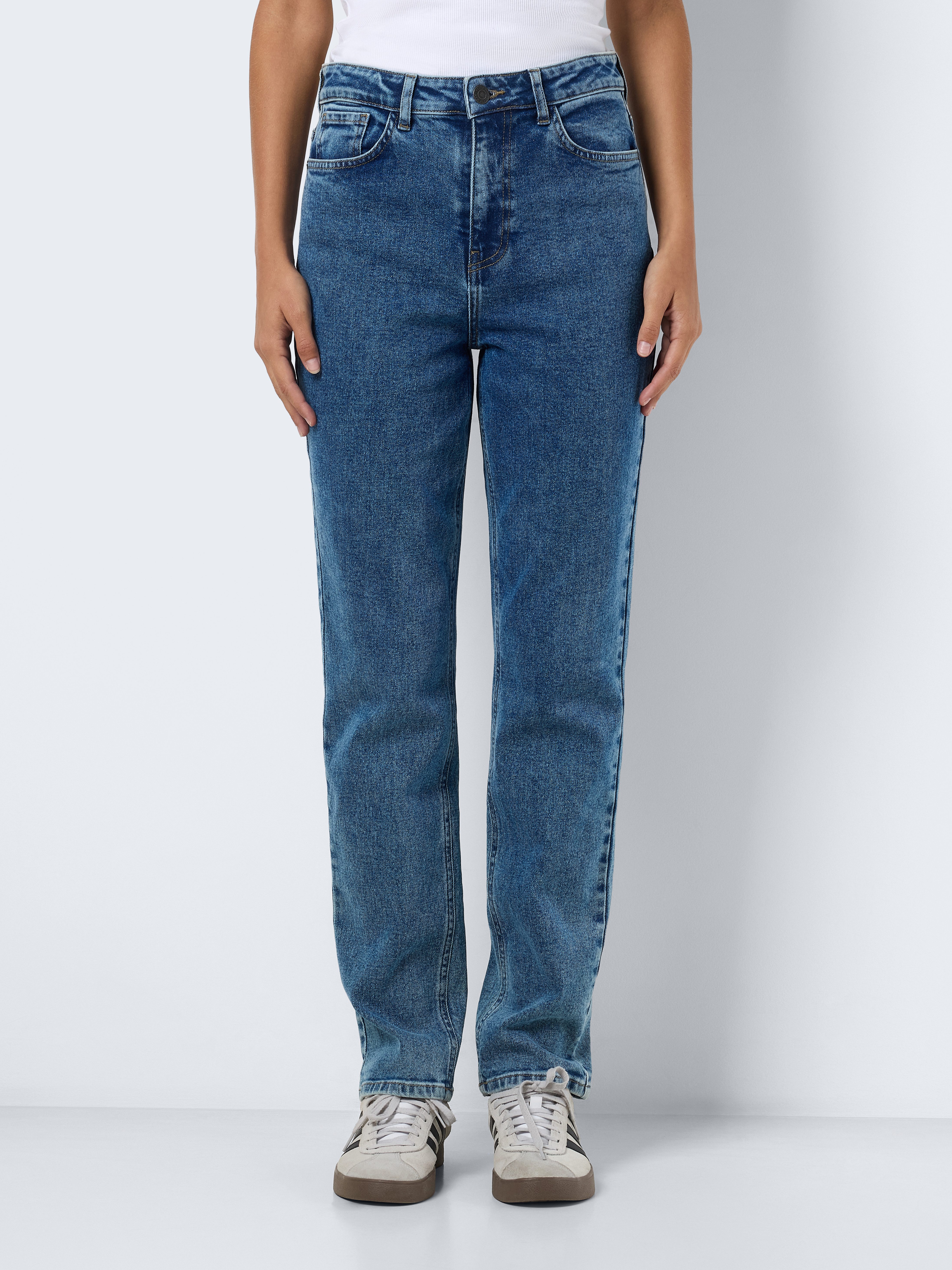 Noisy may High-waist-Jeans NMDAISY HW MOM FIT JEAN AZ394MB FWD NOOS günstig online kaufen