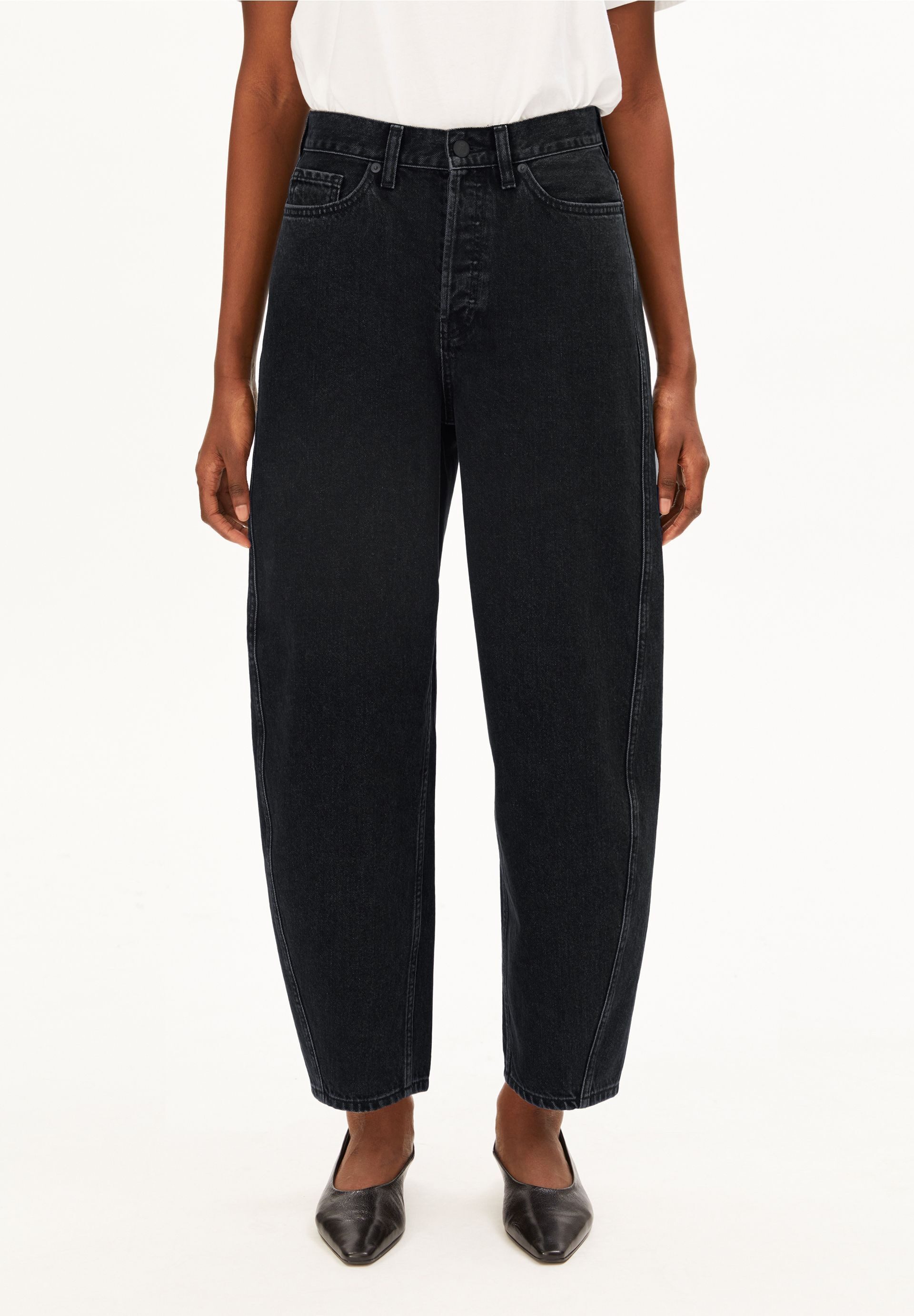 Armedangels Weite Jeans BAARLY BARREL 100% Recycelte Baumwolle Non-Stretch (Non-Stretch, Loose Fit) High waist