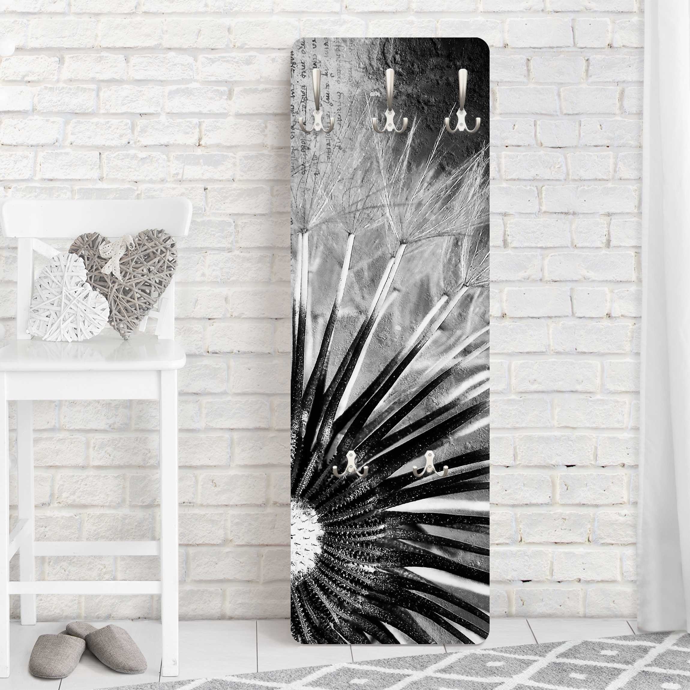 Bilderdepot24 Garderobenpaneel schwarz-weiß Blumen Floral Retro günstig online kaufen