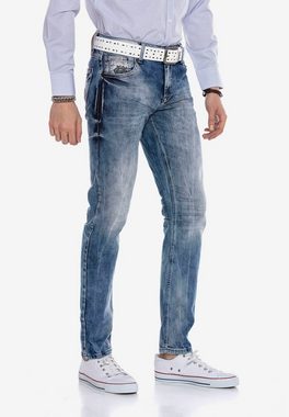 Cipo & Baxx Slim-fit-Jeans im Straight-Fit Schnitt
