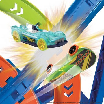 Hot Wheels Autorennbahn Crash Spirale Trackset, inklusive 1 Spielzeugauto