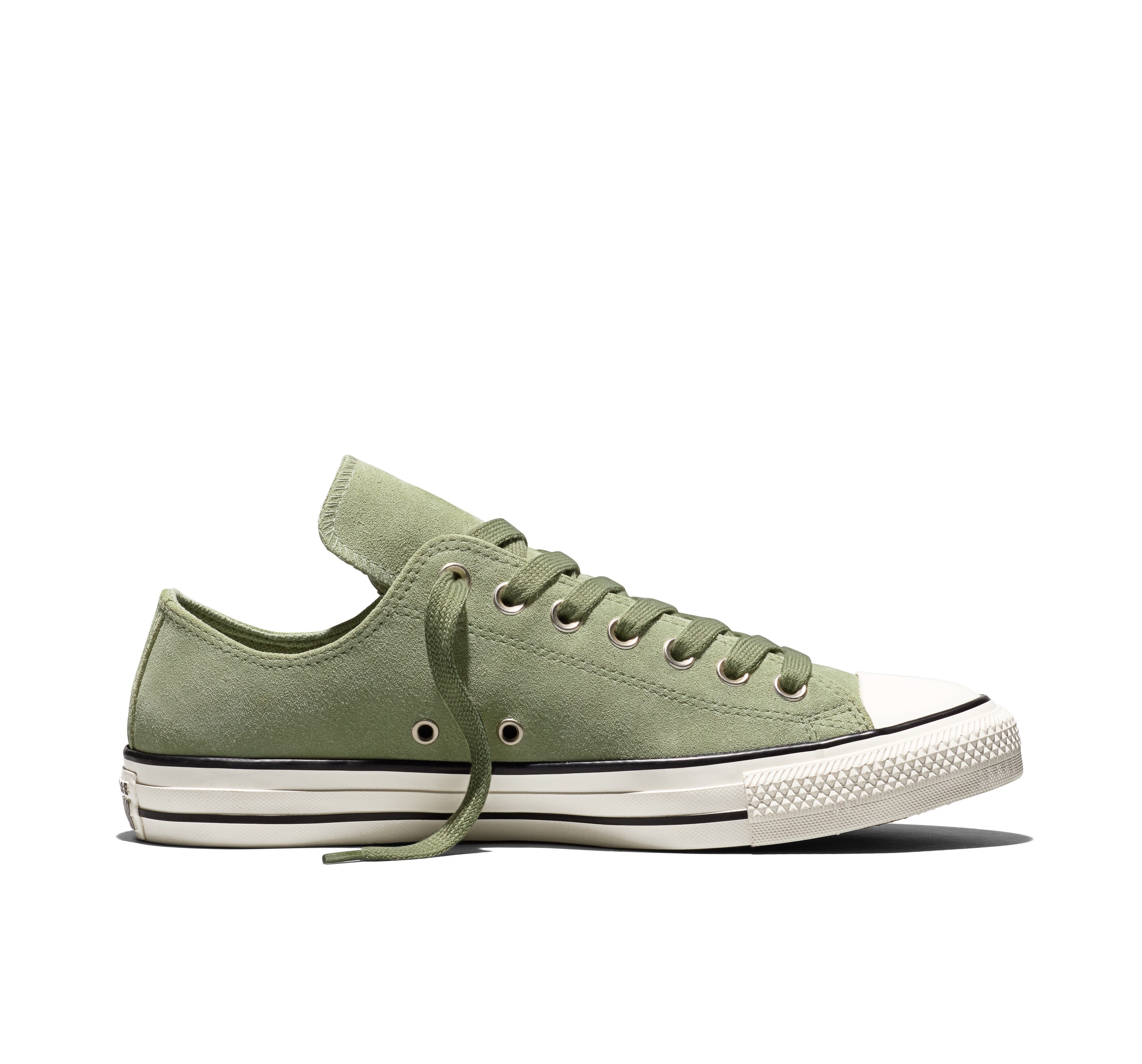 Converse CHUCK TAYLOR ALL STAR SUEDE Sneaker aus Wildleder, zweifarbige Laces