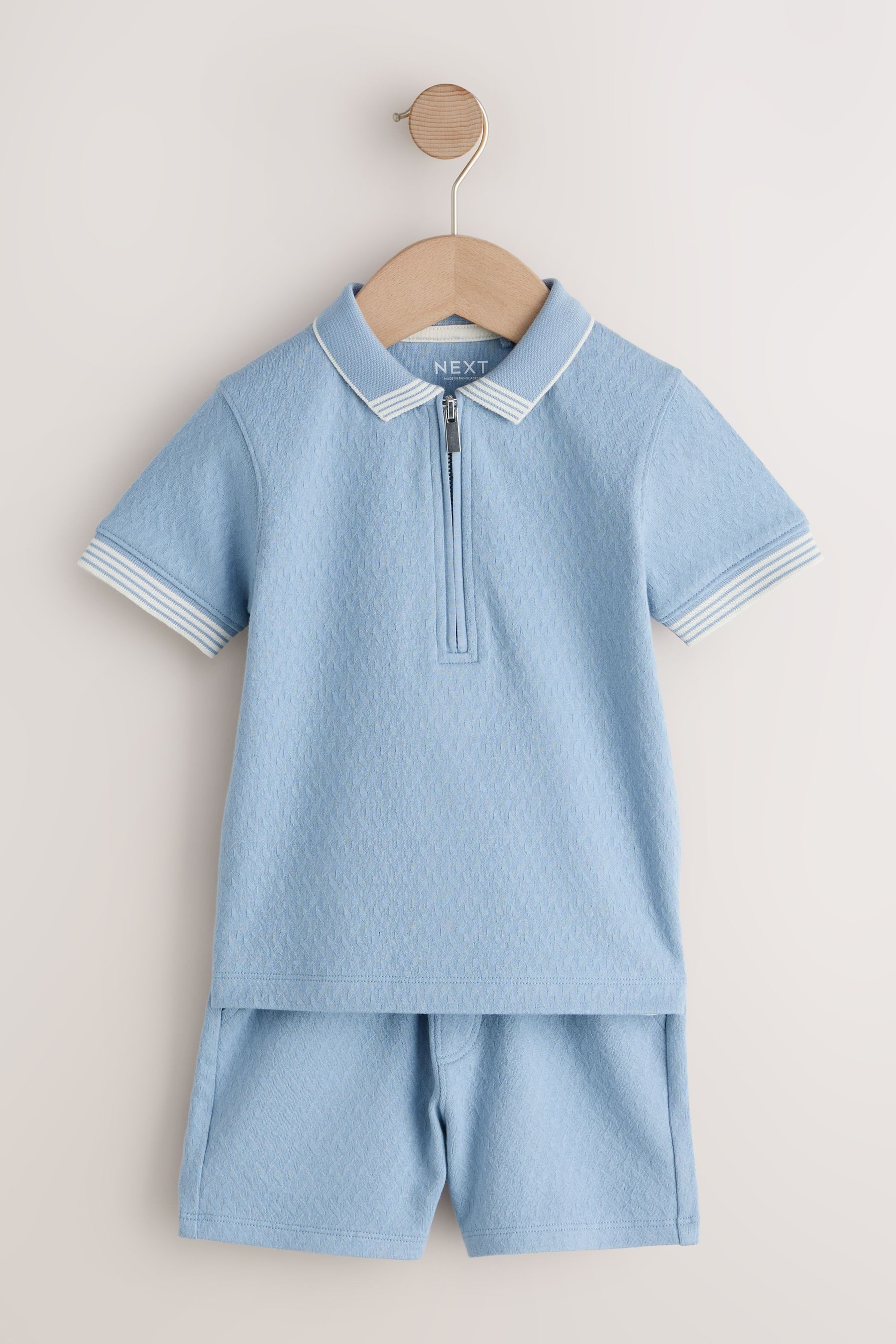 Next Shirt & Shorts Kurzarm-Polohemd mit Reißverschluss und Shorts (2-tlg)