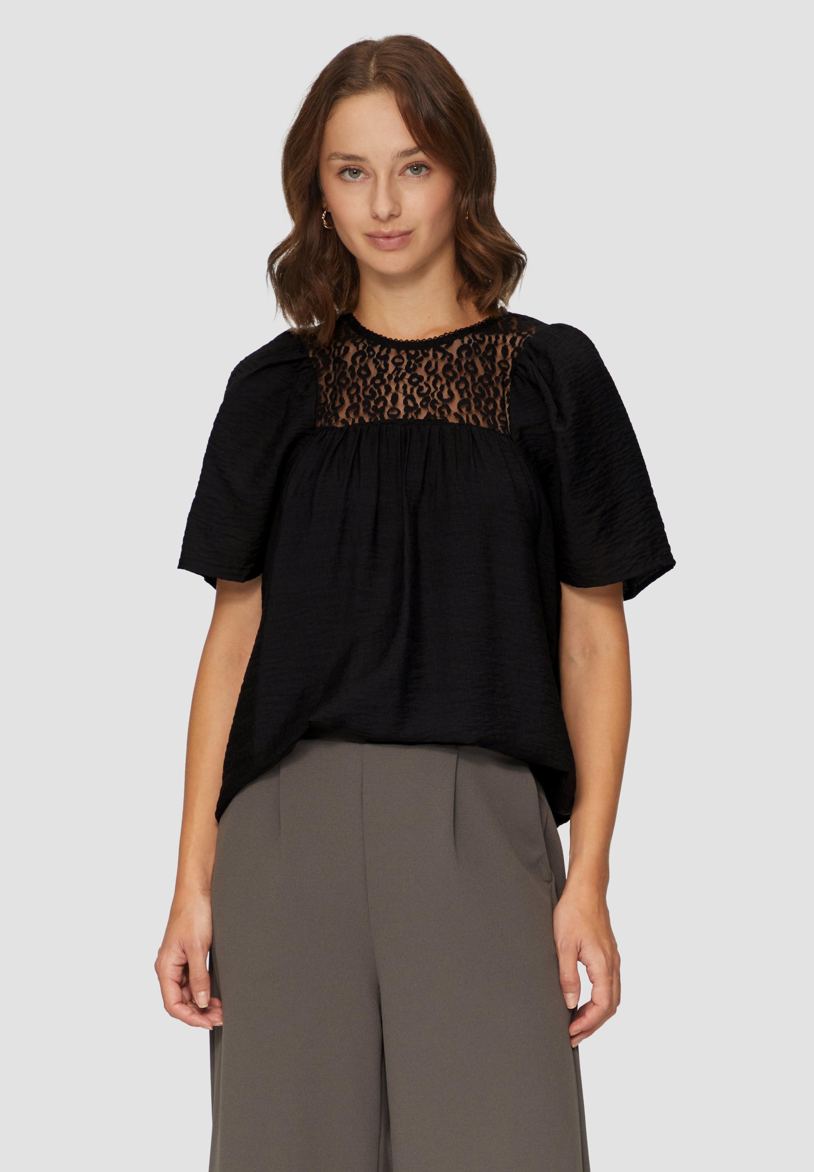 Kurzarmbluse Bluse mit Leo-Spitze