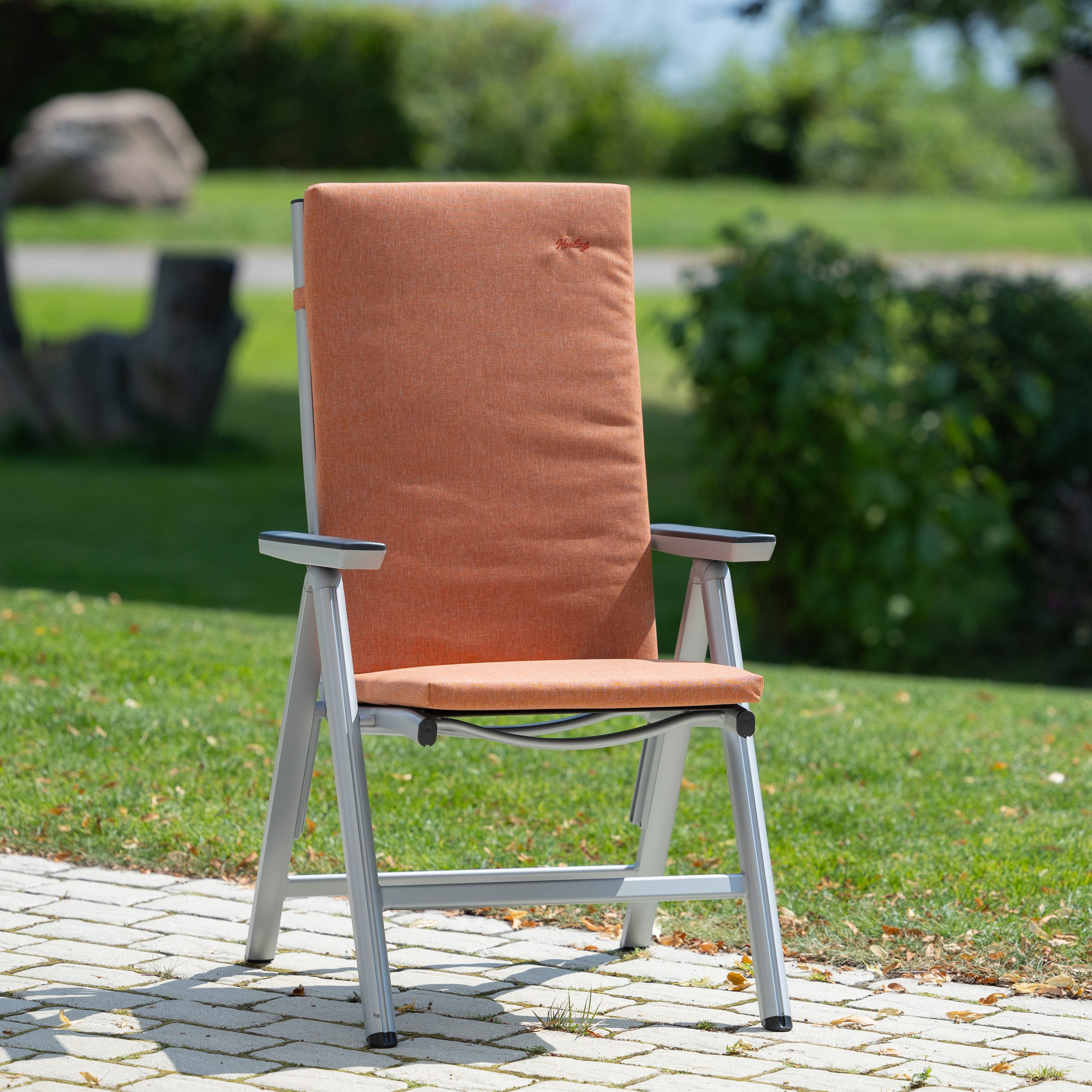 Herlag Hochlehnerauflage Sunny, (1 St), Garten 123x50 cm, wetterfest, waschbar, UV-beständig, 8 Farben