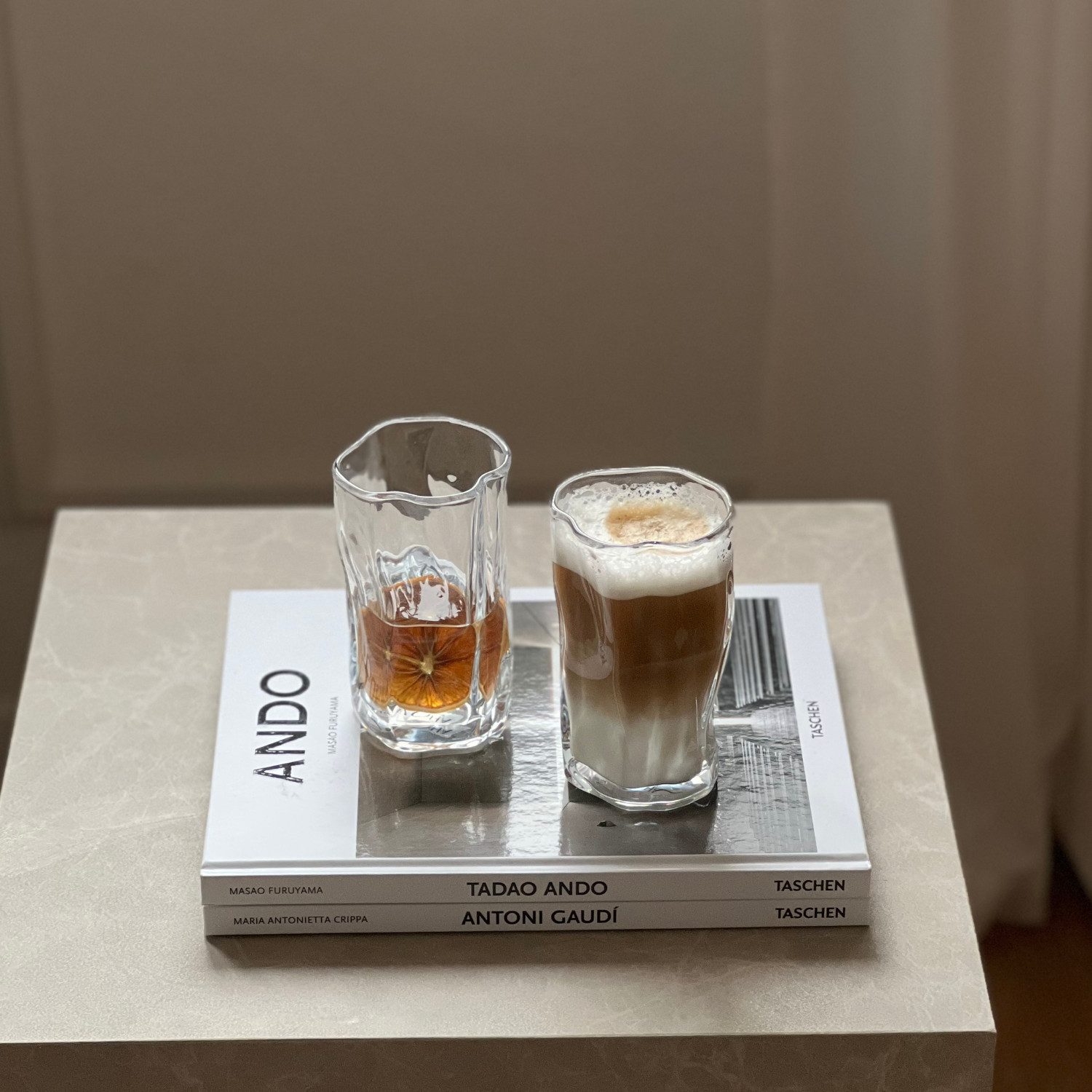 Zoha Glas Diamond Clear Glas Trinkgläser Cocktailgläser, 4-tlg., Glas, Hitzebeständig Eiskaffeegläser Tee Wasser Saft Kaffee – Bild 4 von 5