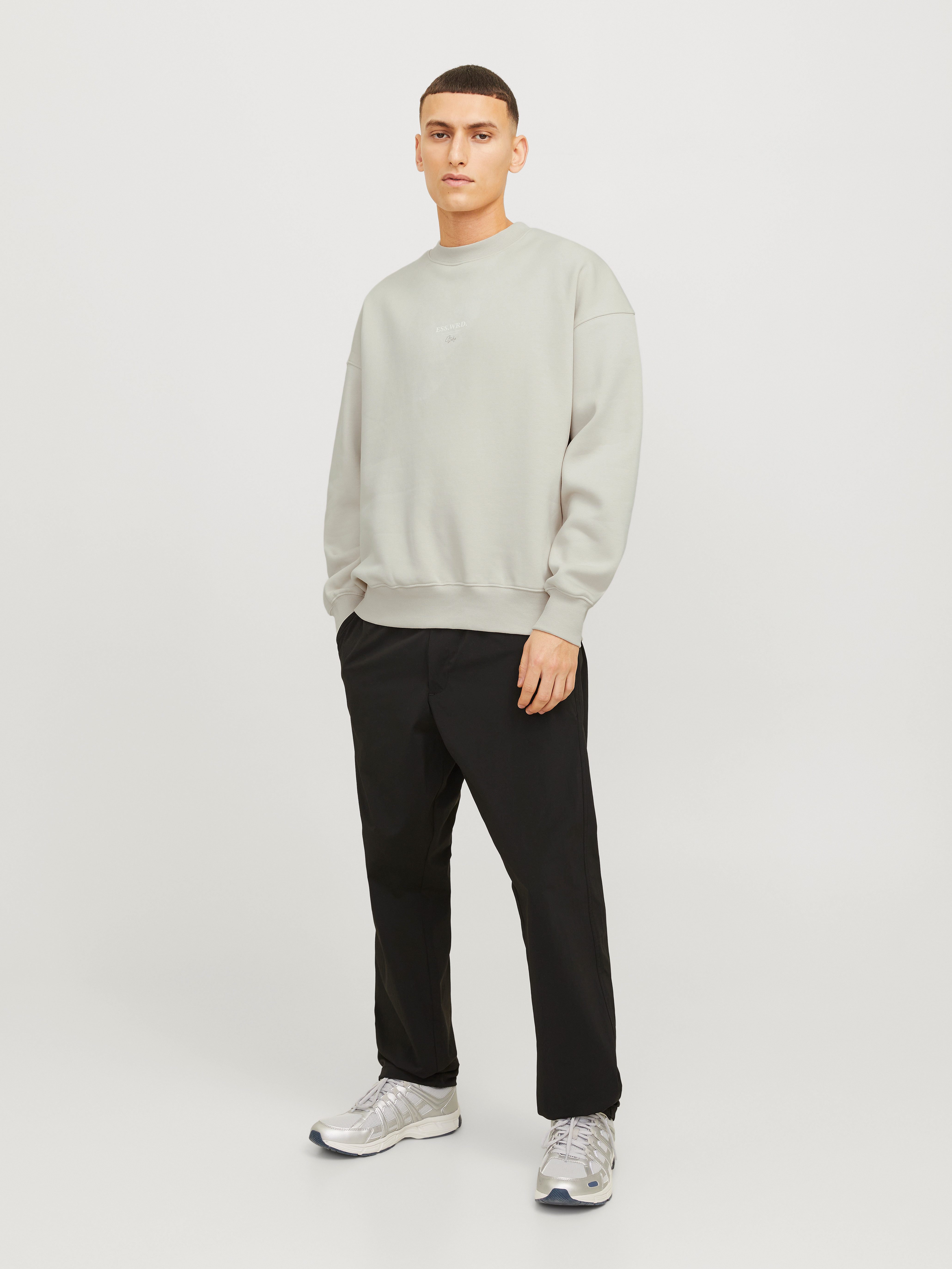 Jack & Jones Sweatshirt JJEURBAN EDGE STUDIO SWEAT CREW NOOS mit Front und Back Print