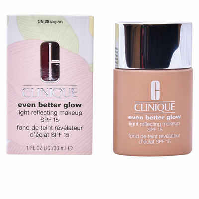 CLINIQUE Foundation Even Better Glow Light Reflecting Makeup SPF15