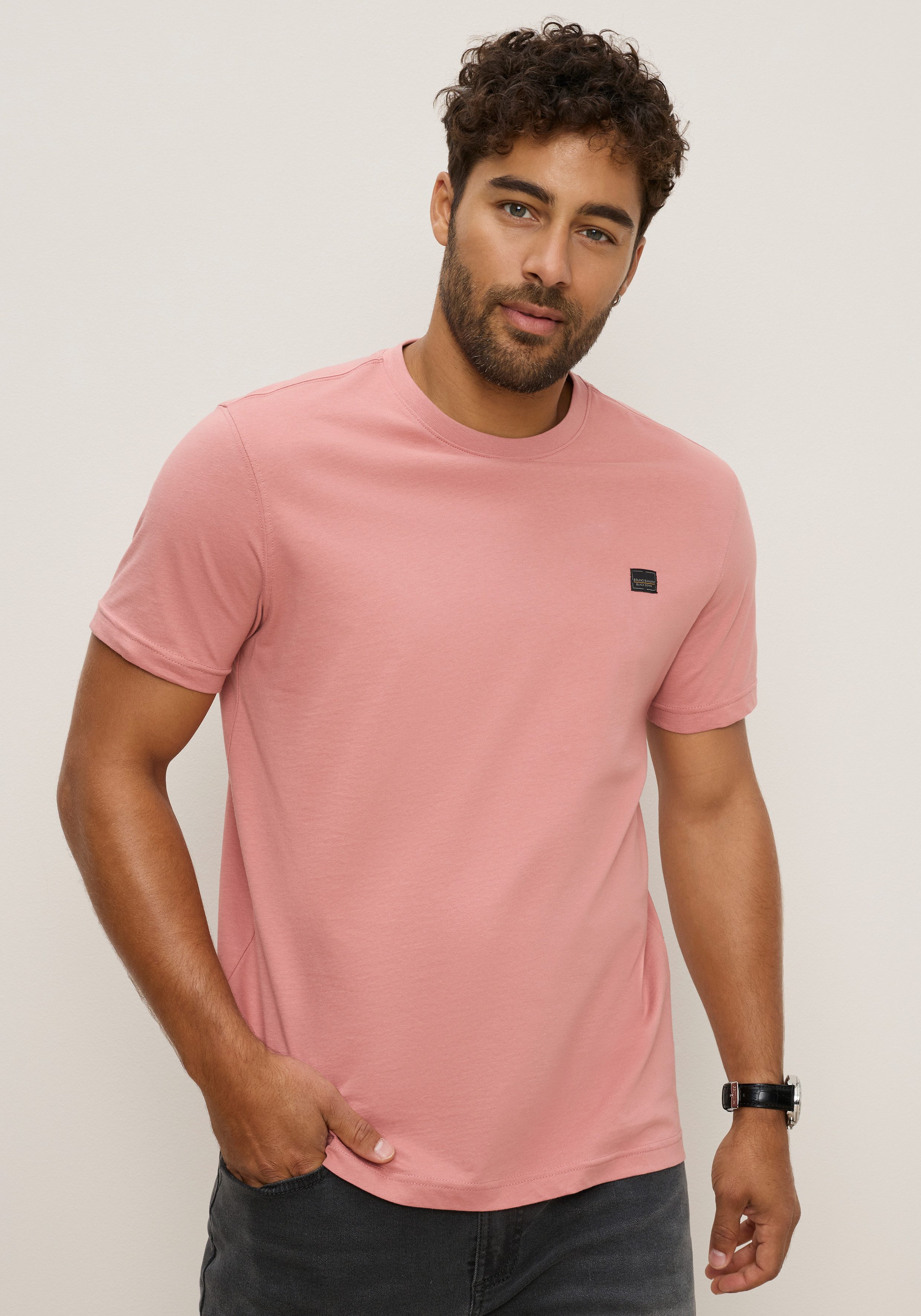 Bruno Banani T-Shirt (Set, 2-tlg) im 2-teiligen Set, mit Rundhalsausschnitt, unifarben