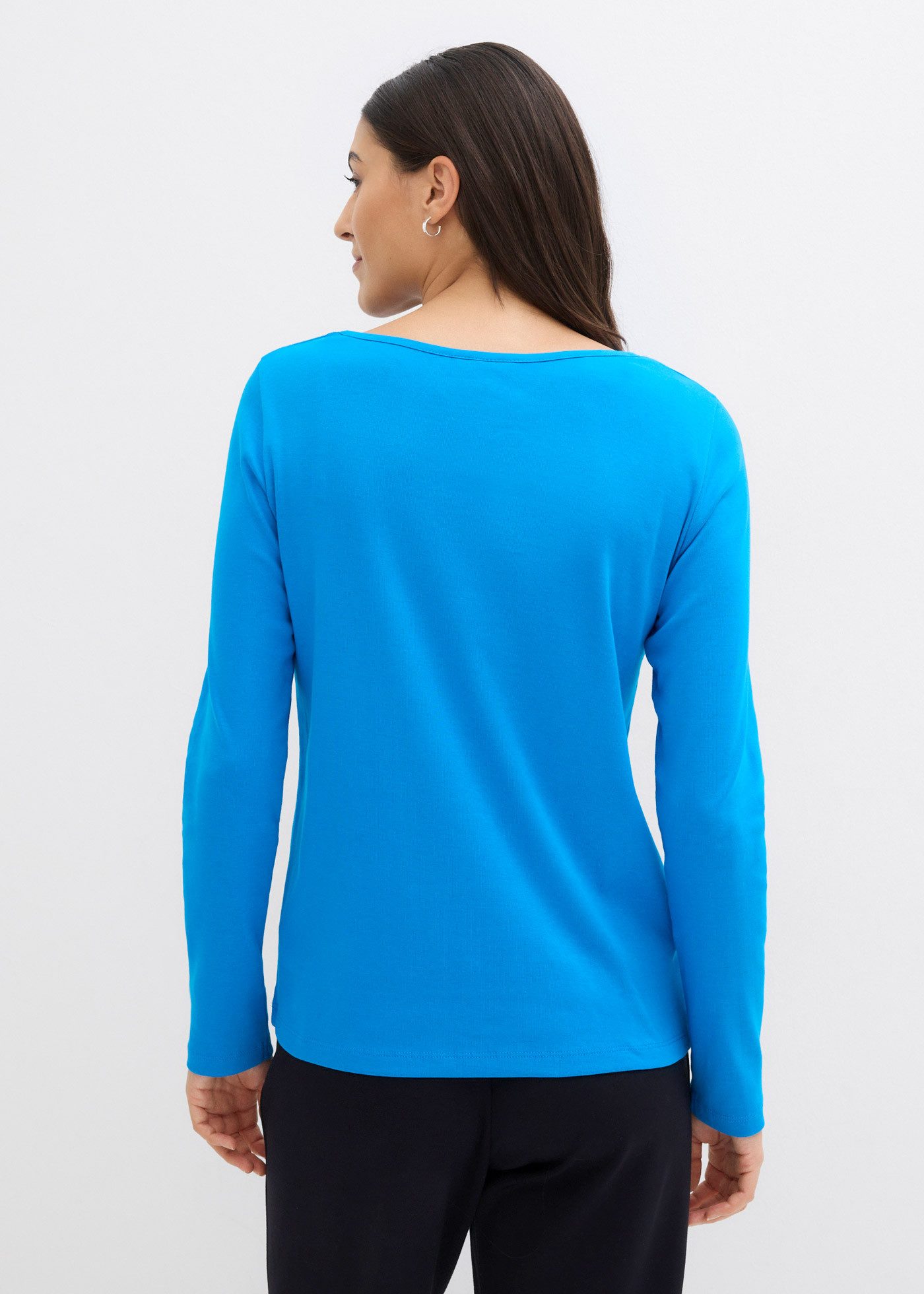 bonprix Langarmshirt (1-tlg) körperbetonte Passform, Langarm, mit kurzer Knopfleiste im Henley-Stil