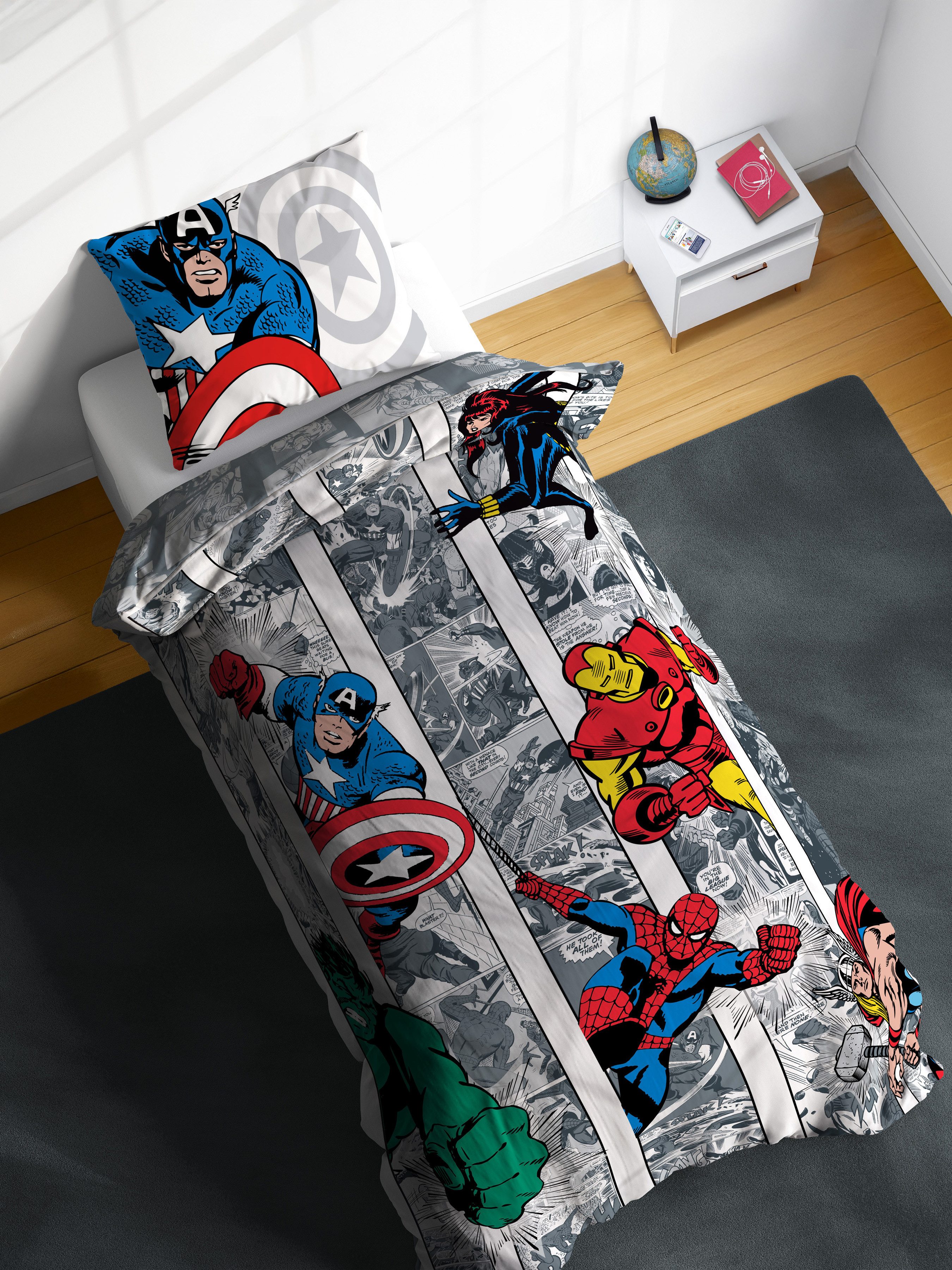 MARVEL Kinderbettwäsche Marvel Comics Bettbezug-Set 135x200 cm + Kissenbezug 80x80 cm, Washed Cotton, 2 teilig, 100 % Baumwolle, maschinenwaschbar, wendbar