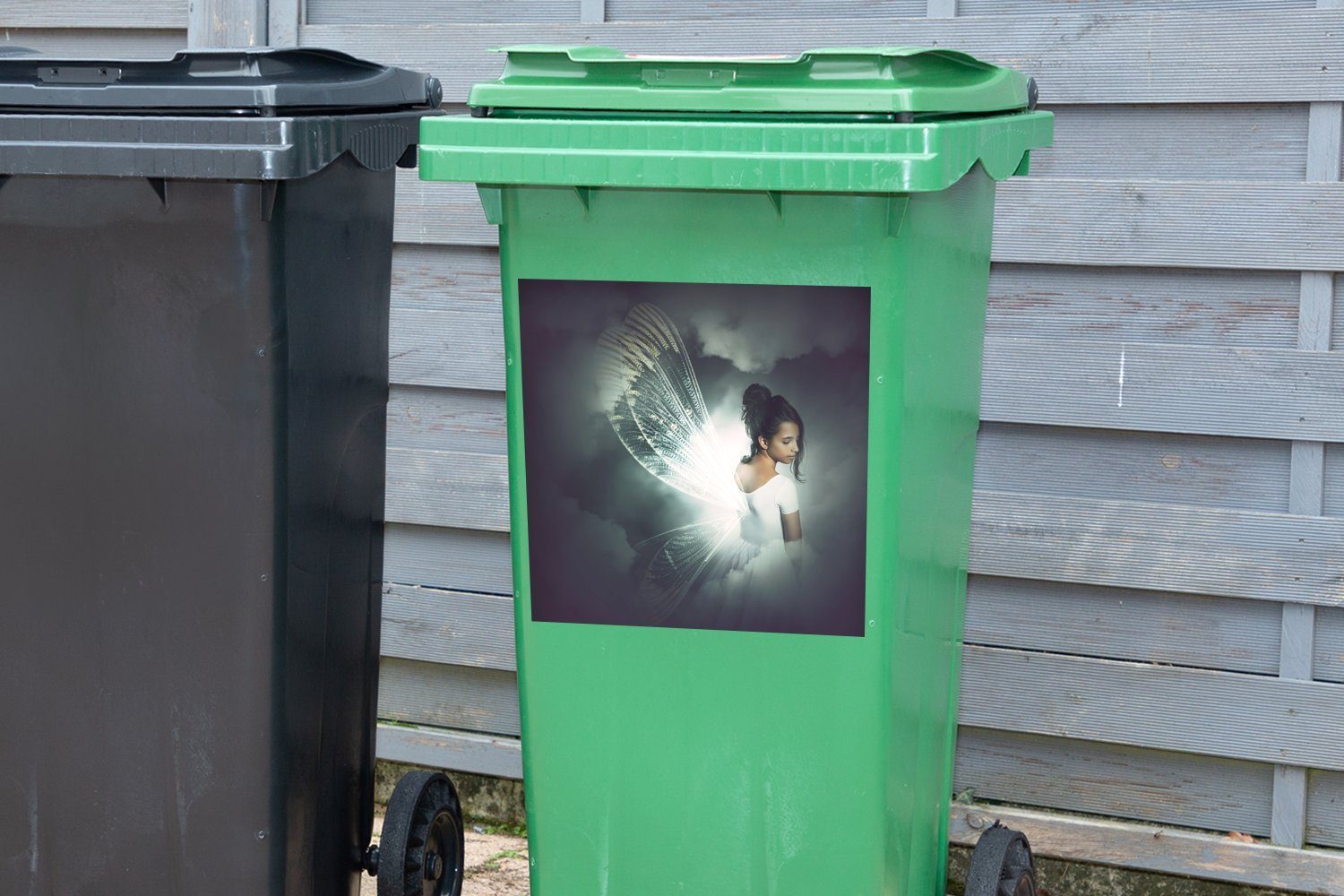 MuchoWow Wandsticker Fee Container, Wolken Mülleimer-aufkleber, Mülltonne, (1 den Mädchen verkleidet in als St), Abfalbehälter Sticker