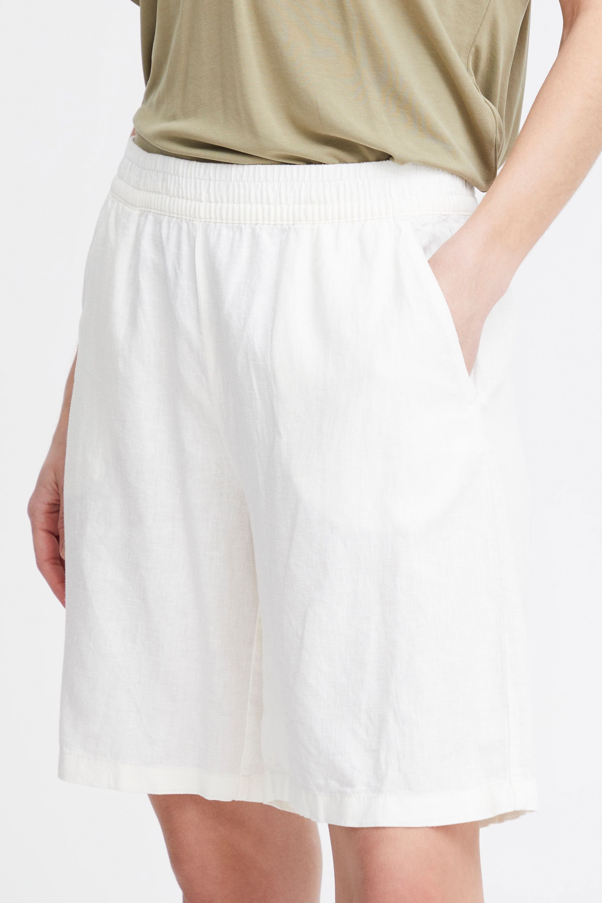 b.young Shorts BYFALAKKA LONG SHORTS - LIGHT WOVEN