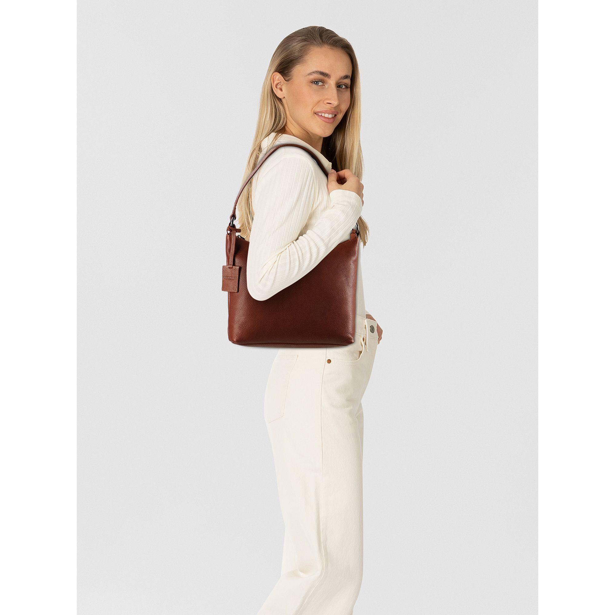 Burkely Schultertasche Antique Avery, Leder