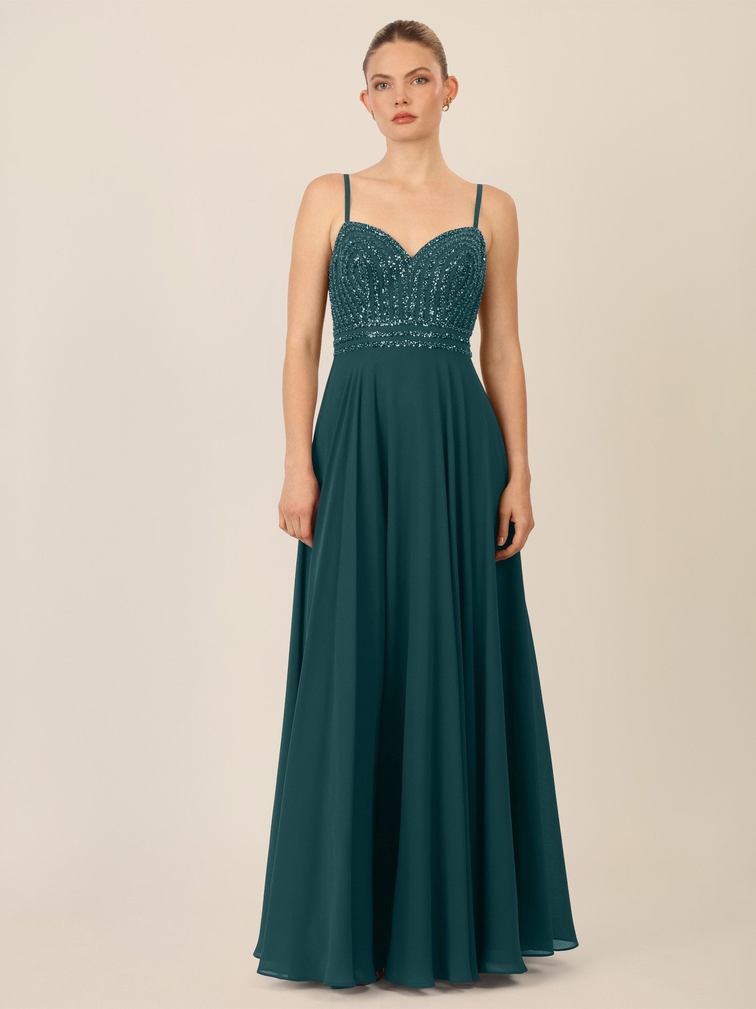 Apart Abendkleid mit Perlenstickerei günstig online kaufen
