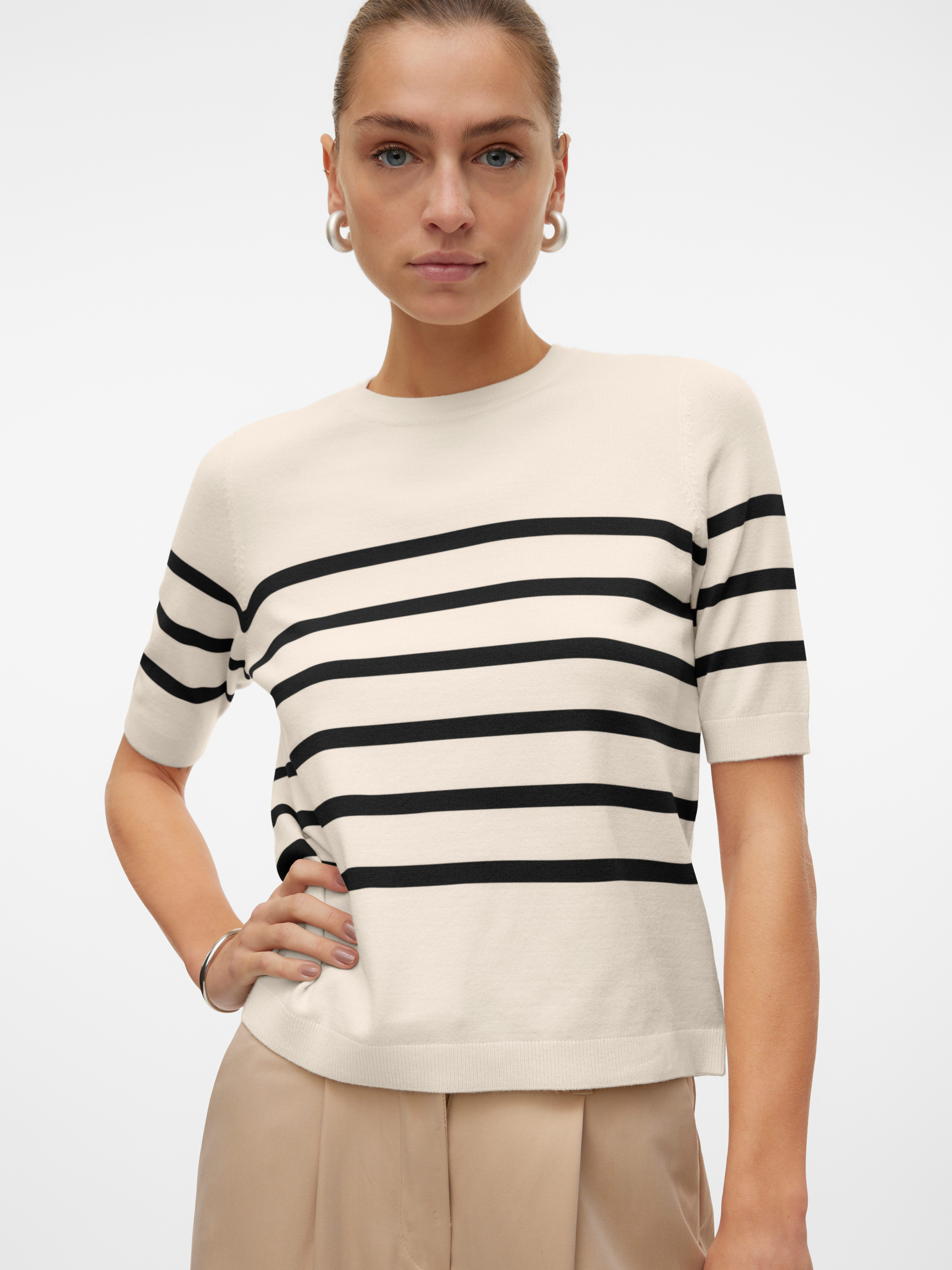 Vero Moda Kurzarmpullover leichter Feinstrickpullover VMSABA PLAIN