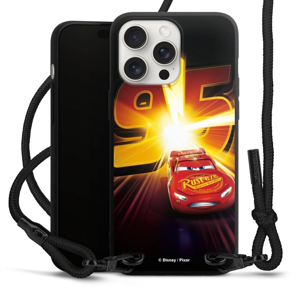 DeinDesign Handyhülle Offizielles Lizenzprodukt Cars Lightning Mcqueen 95 Cars3 Lightning 95, Apple iPhone 15 Pro Max Premium Handykette Hülle mit Band