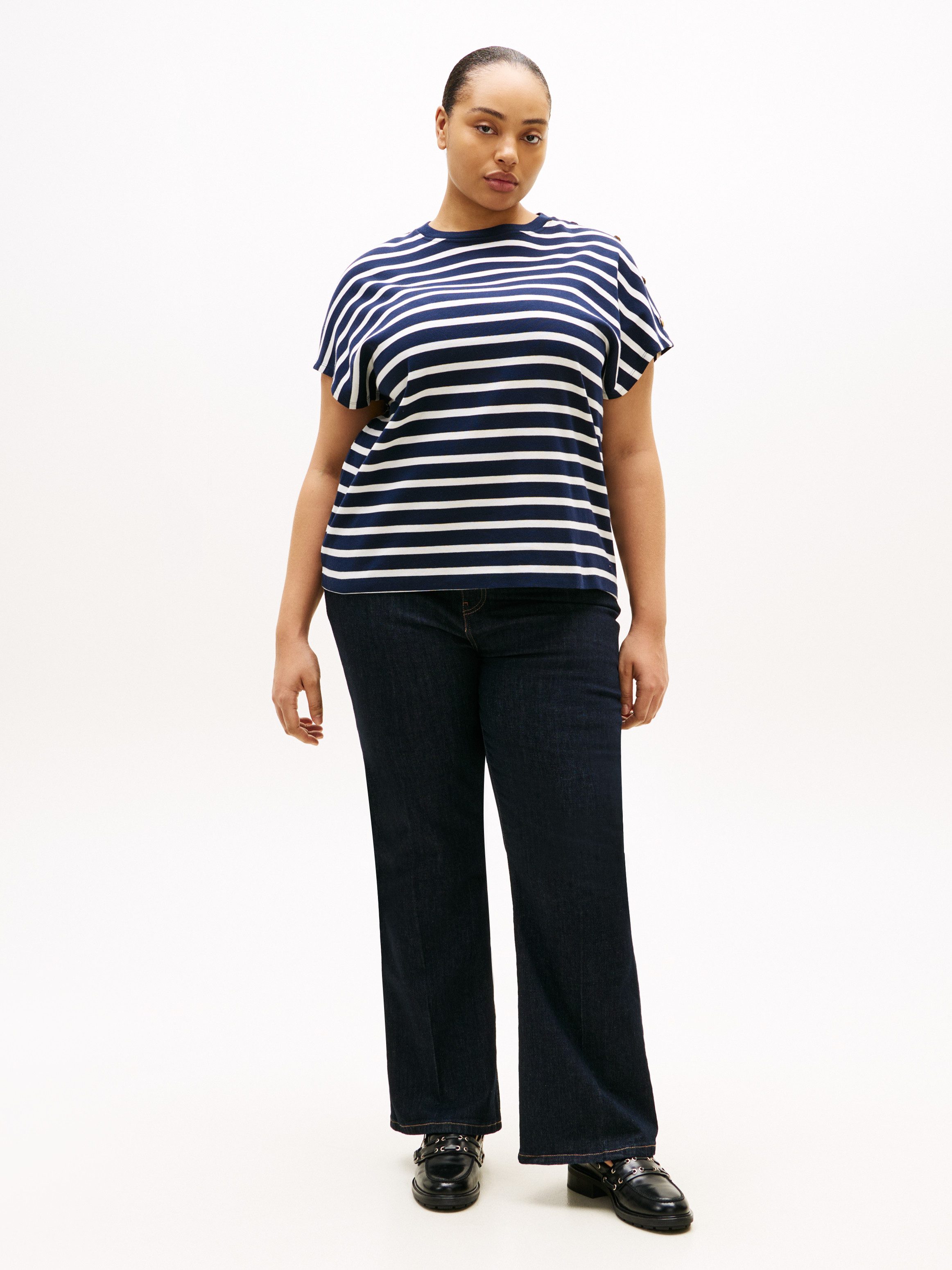 Tommy Hilfiger Curve Kurzarmshirt CRV GOLD BUTTON SS TEE in großen Größen