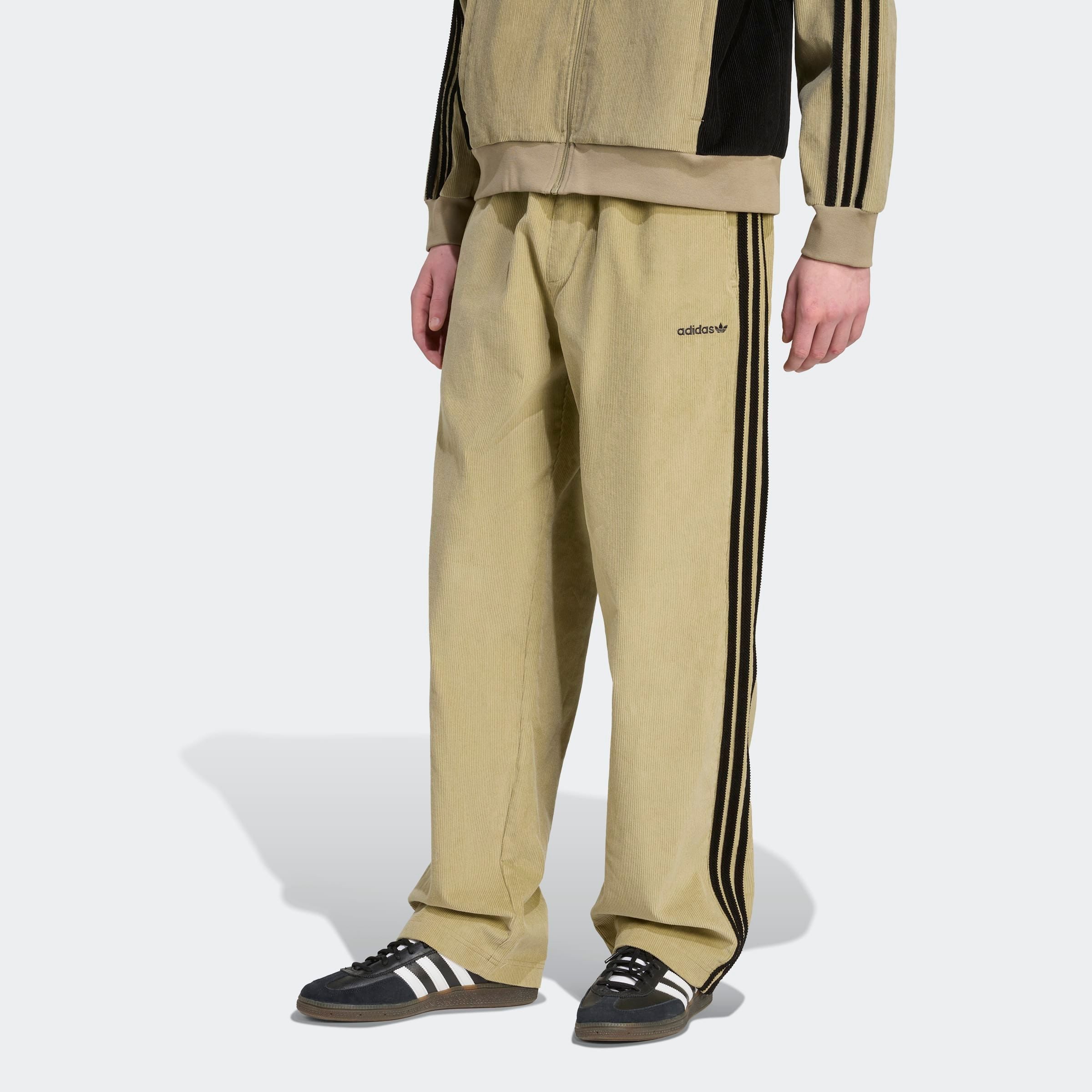 adidas Originals Sporthose CORD PANT (1-tlg) sportlicher Stil, für Freizeit und Sport, aus 100 % Baumwolle