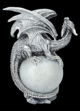 Figuren Shop GmbH Fantasy-Figur Drachenfigur auf Mond - Luna Dragon - Fantasy weißer Drache Dekoration