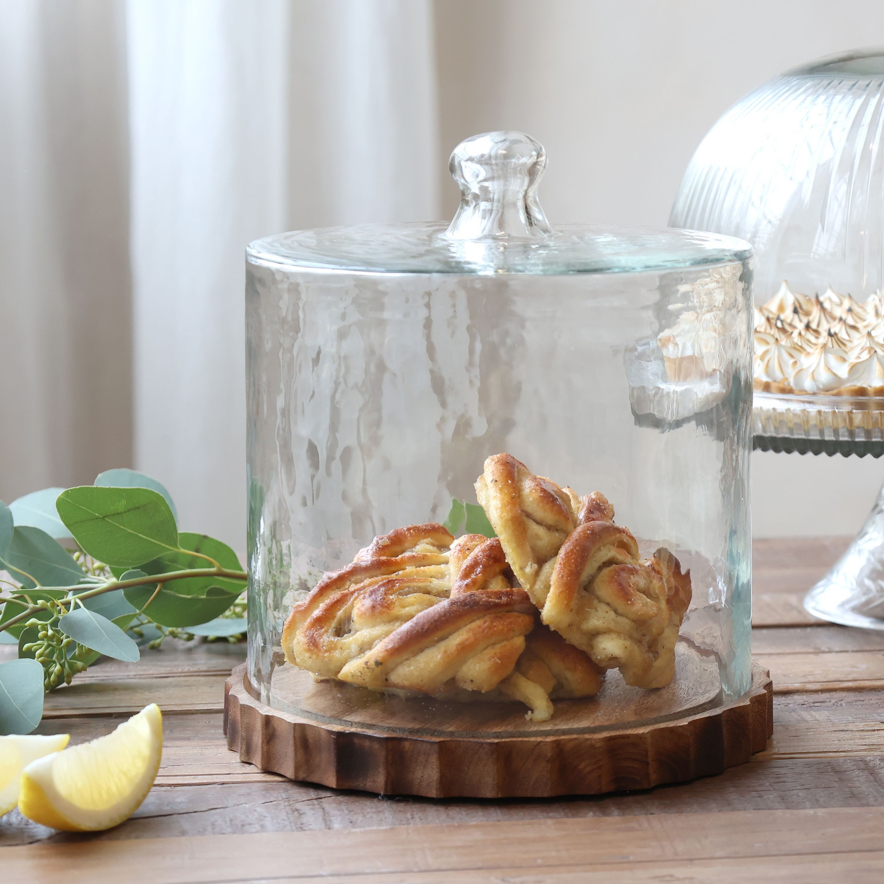 Chic Antique Tortenplatte Chic Antique Glasglocke Glashaube mit Platte Tablett aus Holz D, Glas, Holz