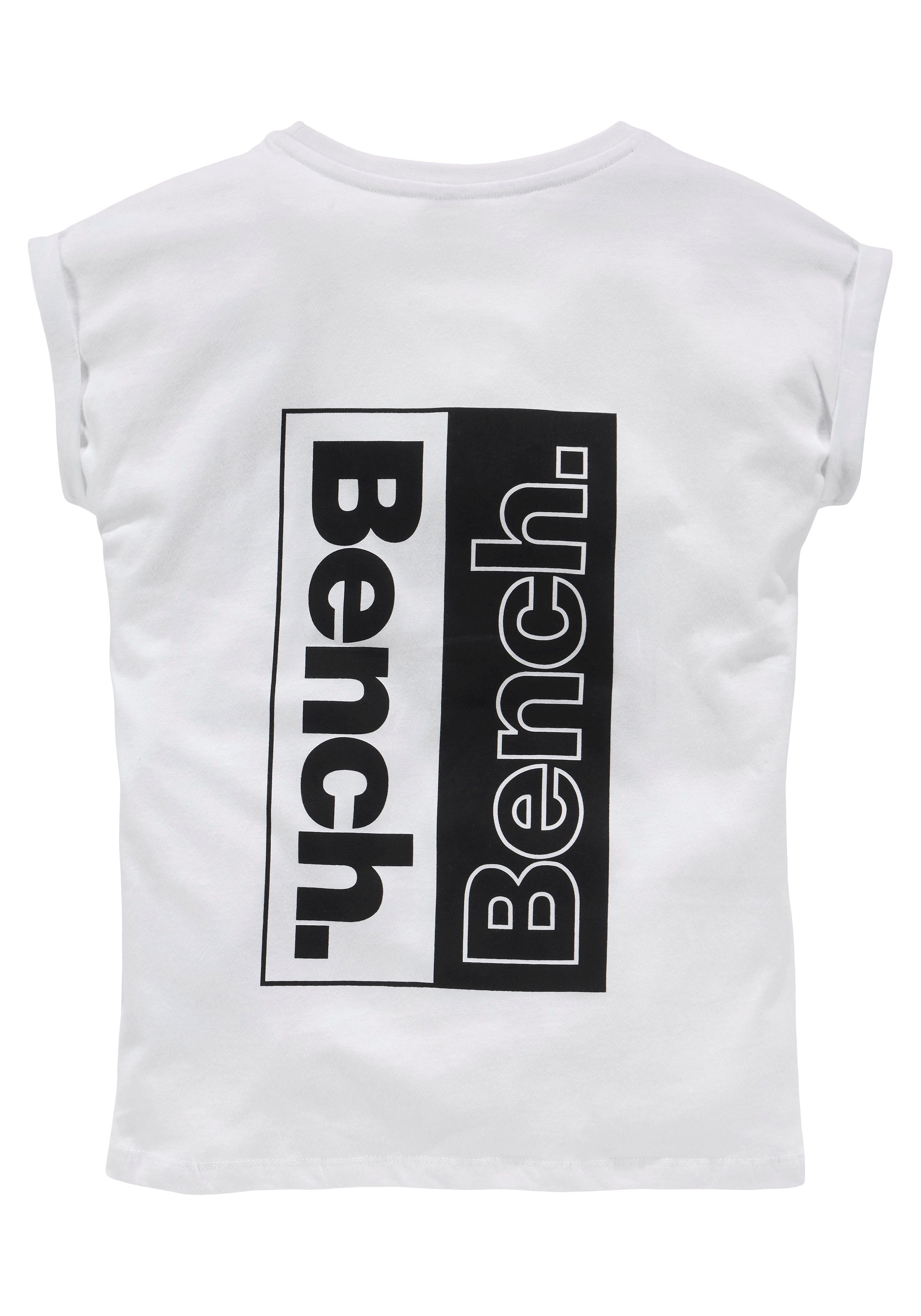 Bench. Logo mit T-Shirt Rückendruck