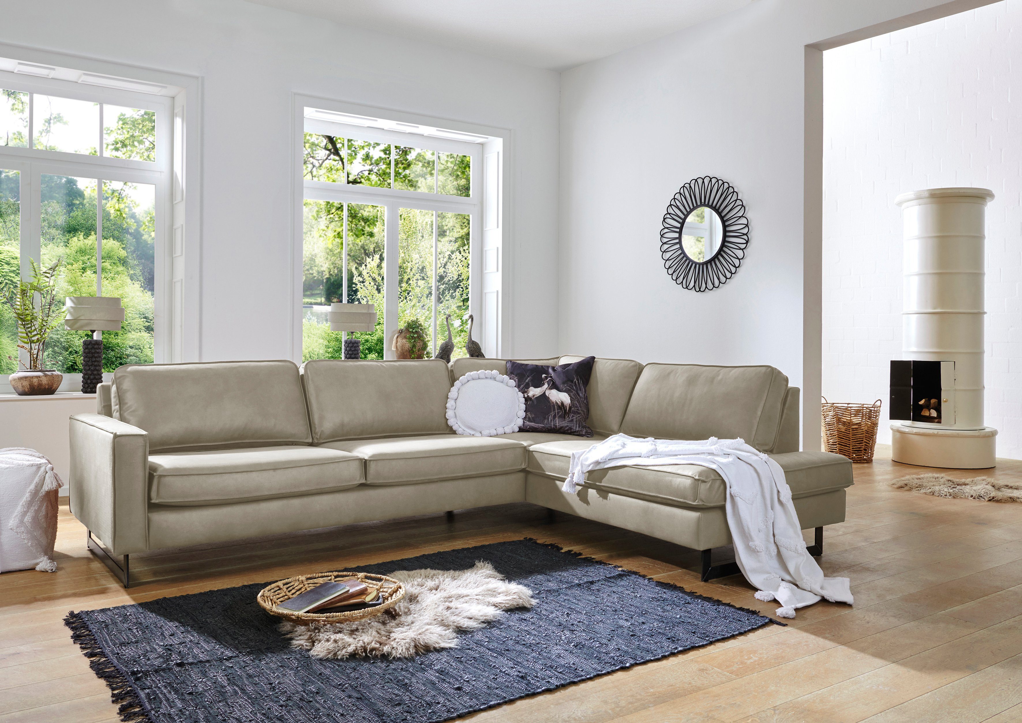 Home affaire Ecksofa Pinto, 290 cm, Cord, Chenille, Lederoptik, Ottomane links / rechts, mit Keder, schwarze Metallfüße, Wellenunterfederung