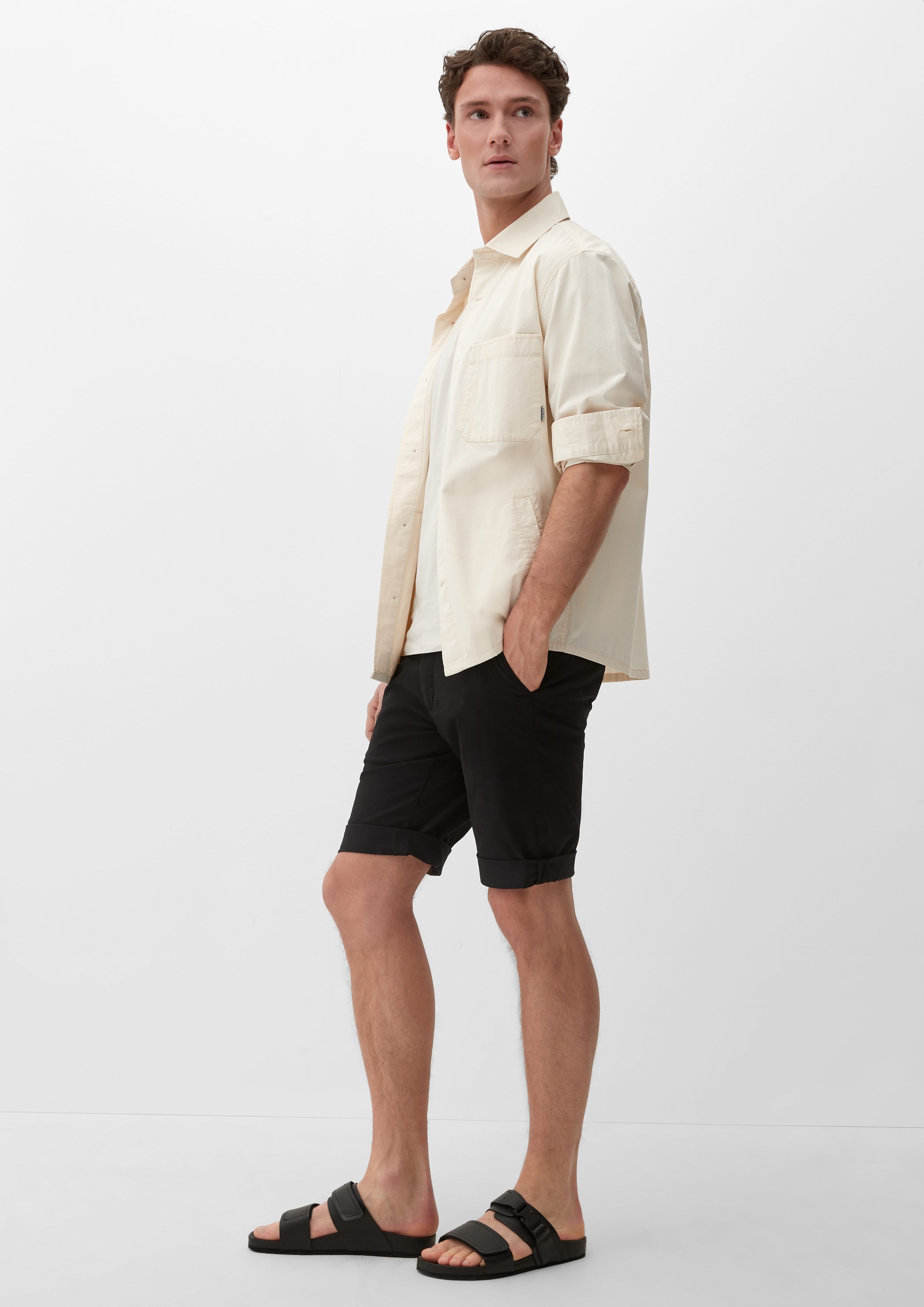 aus s.Oliver schwarz Bermudas Slim: Baumwollstretch Garment Bermuda Dye