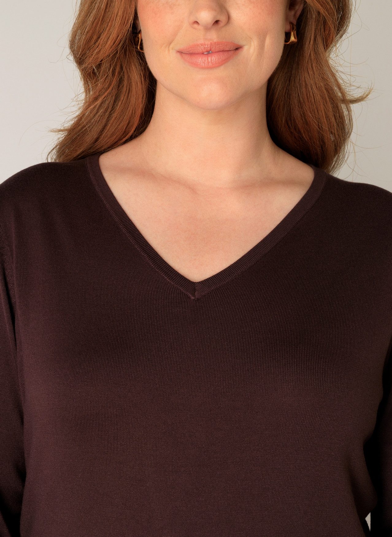 Base Level Curvy Strickpullover Anine mit V-Ausschnitt