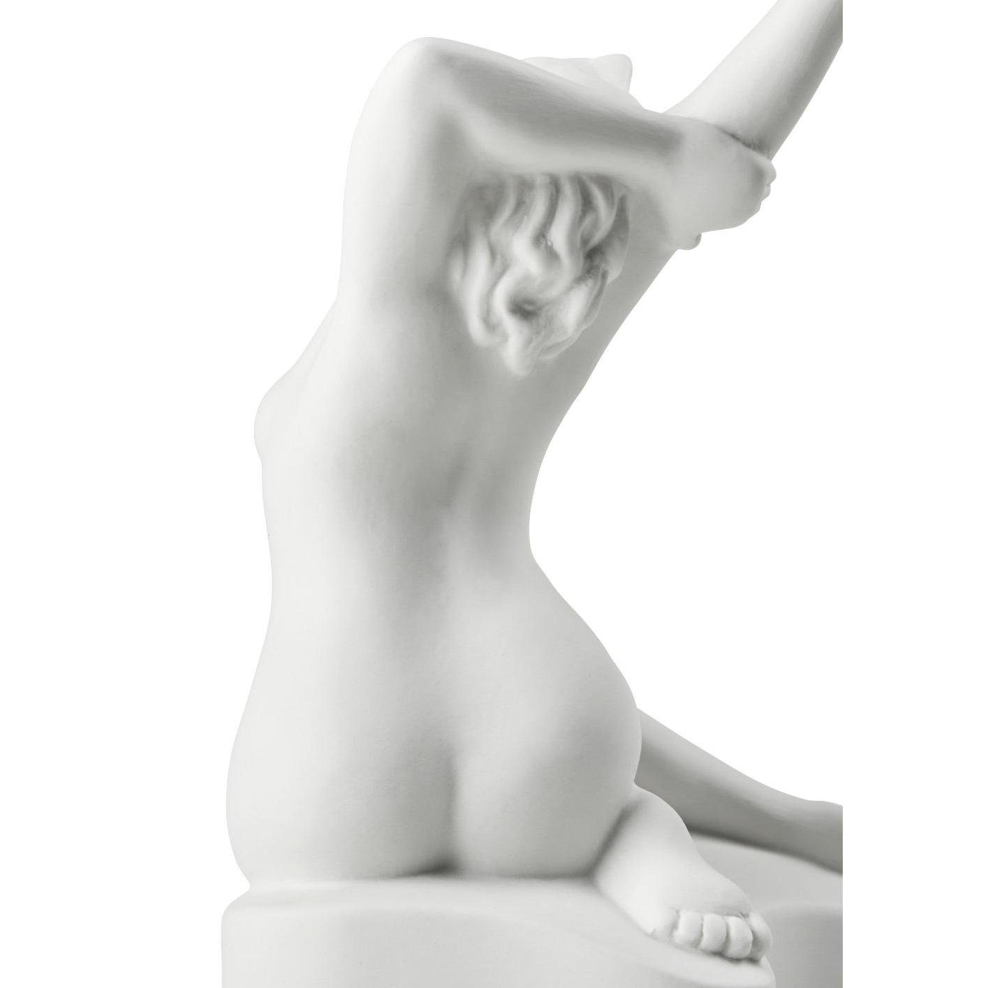 Skulptur Moments Porzellanfirgur Heavenly Being (22,5cm) of Kähler Weiß Grounded