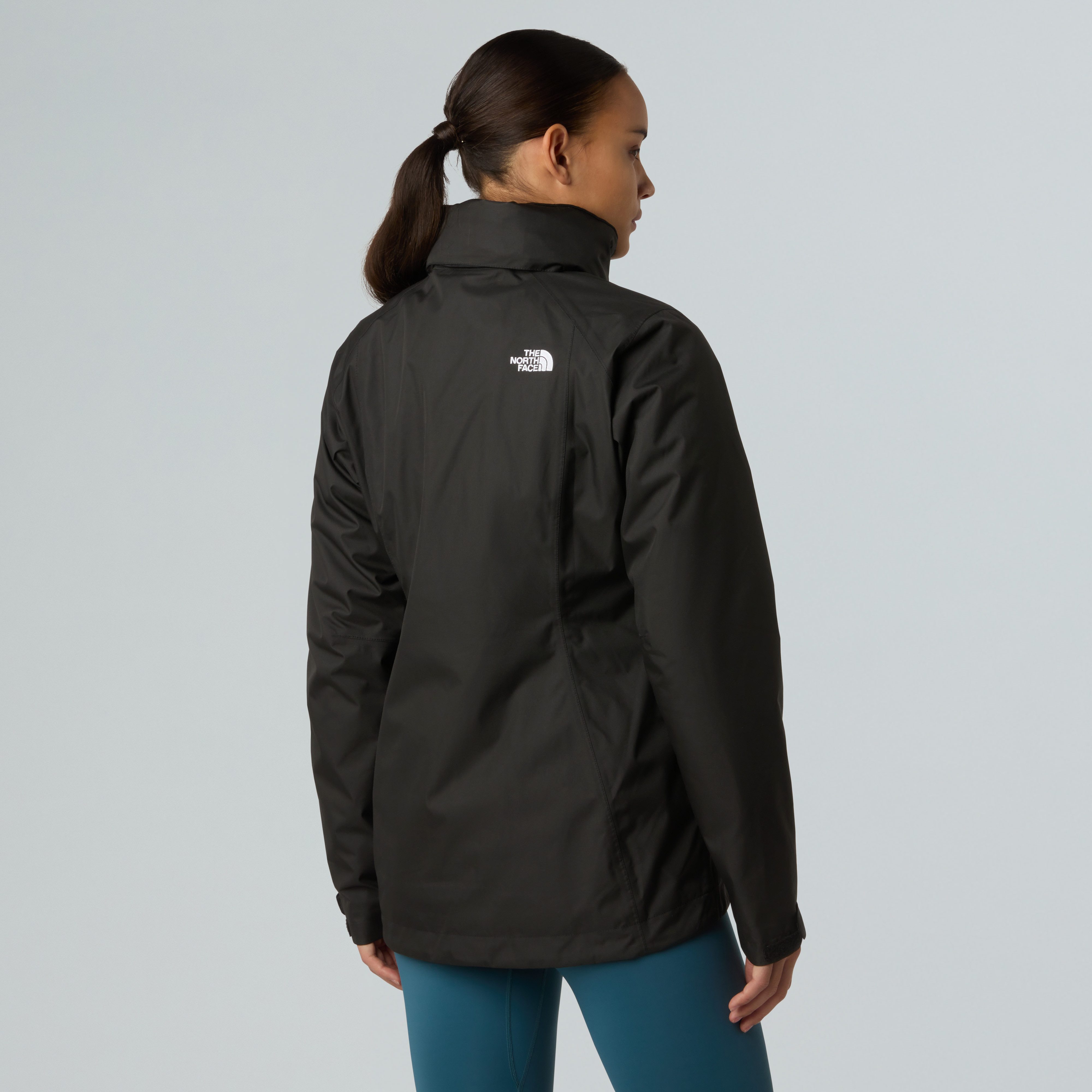 The North Face 3-in-1-Funktionsjacke W EVOLVE II TRICLIMATE JACKET - EU wasserdichtes DryVent™-Material, atmungsaktiv, sportlicher Stil