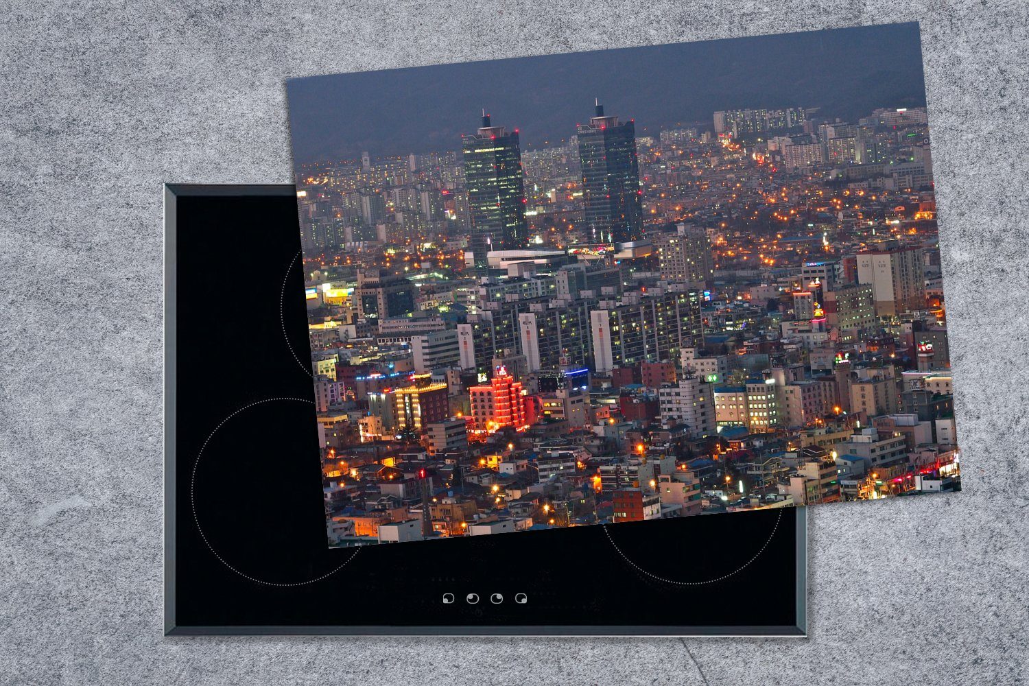 Mobile über (1 Dämmerung der Skyline cm, von tlg), Südkorea, Ceranfeldabdeckung Arbeitsfläche Vinyl, Daejeon 70x52 MuchoWow nutzbar, Herdblende-/Abdeckplatte