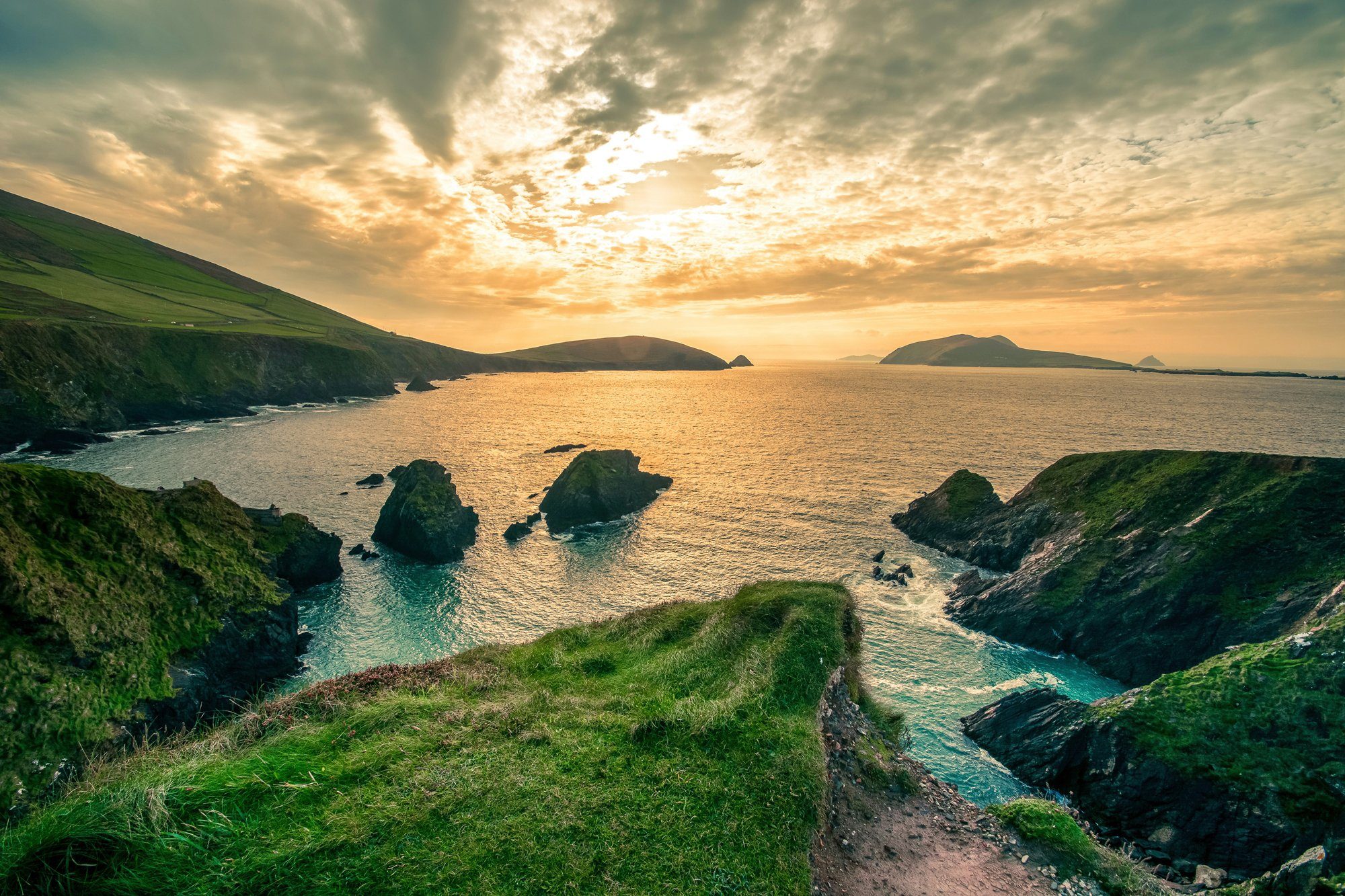 Papermoon Fototapete DINGLE HALB-INSEL-IRLAND STRAND KLIPPEN KÜSTE GEBIRGE