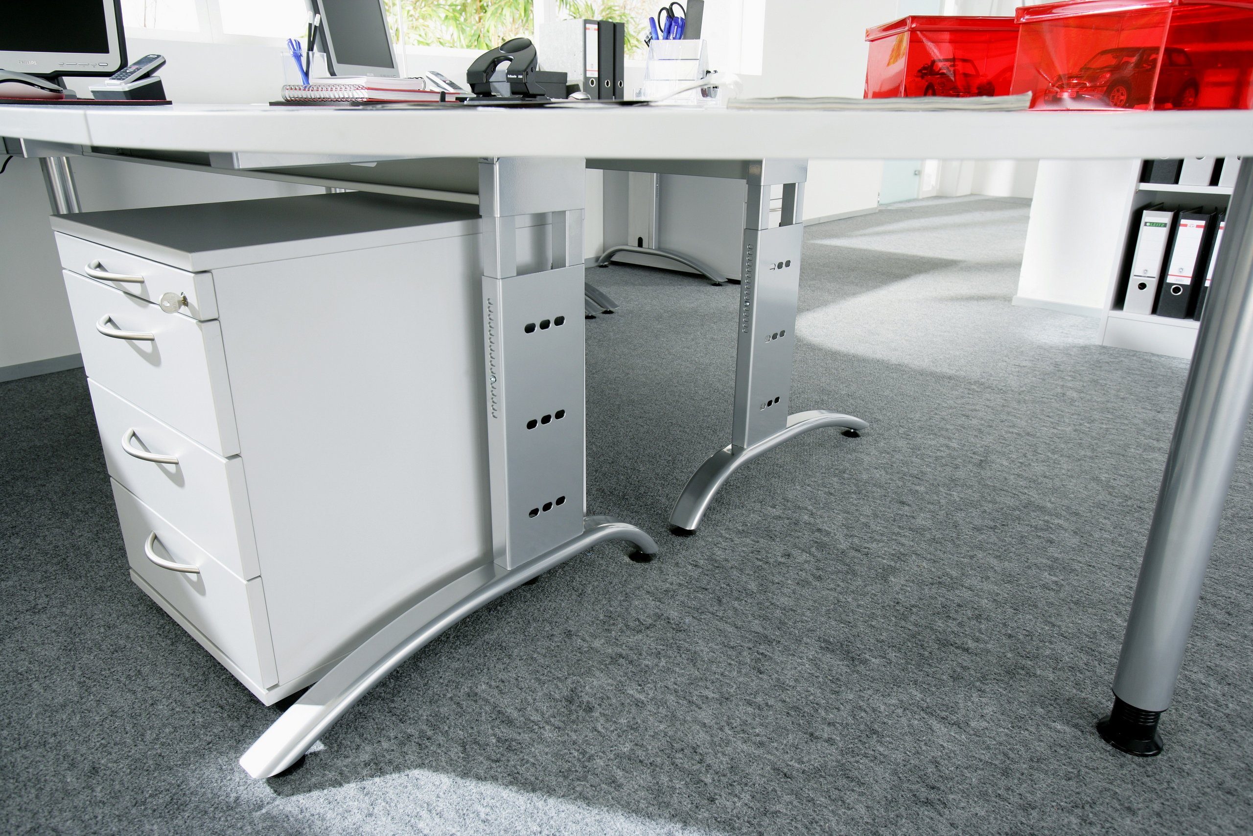 Grau cm Schreibtisch - - Gestell: Serie-F, 80 Schreibtisch Silber x Dekor: bümö 160 Rechteck: