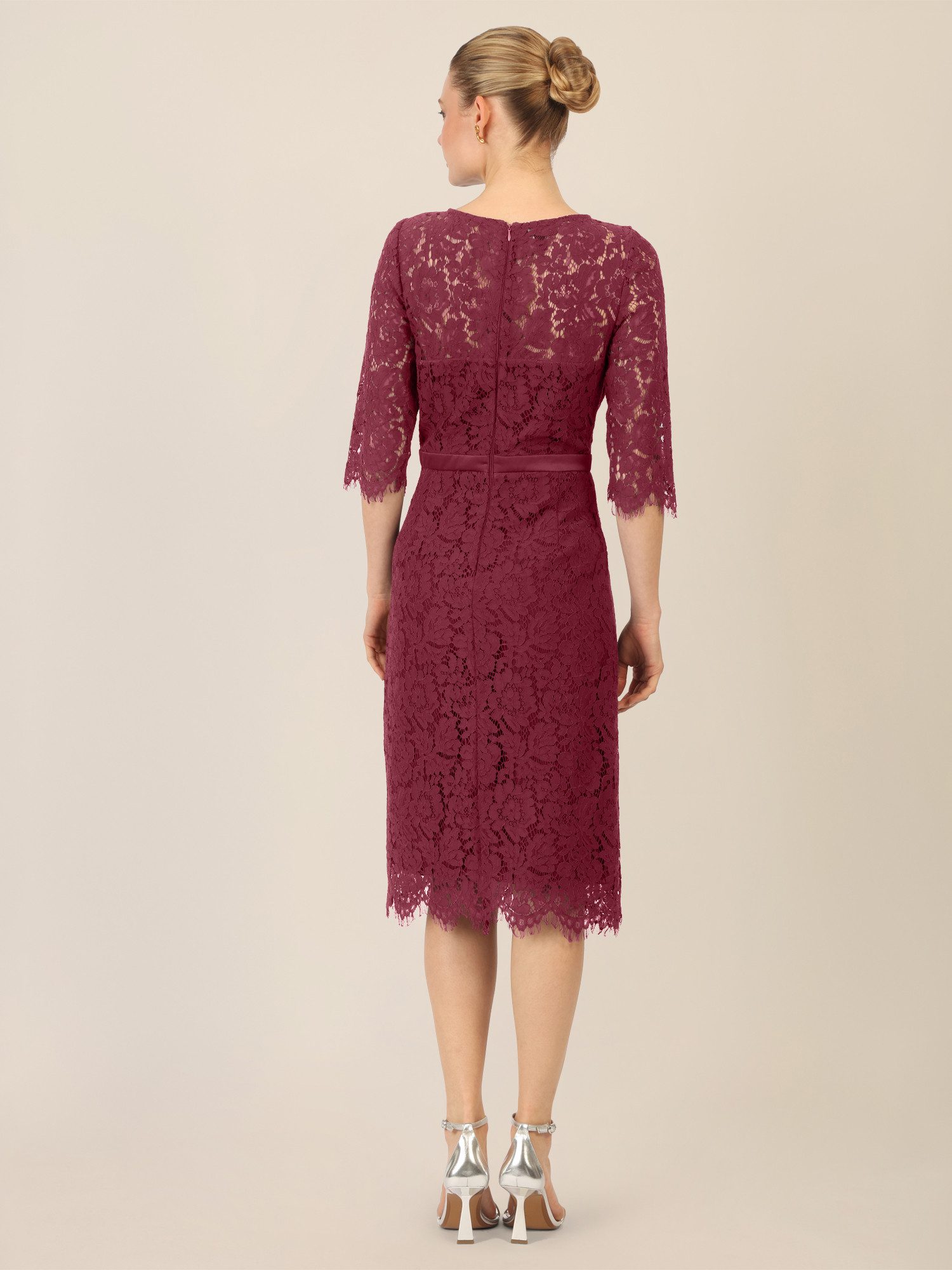 Apart Abendkleid mit Schleifen-Gürtel günstig online kaufen