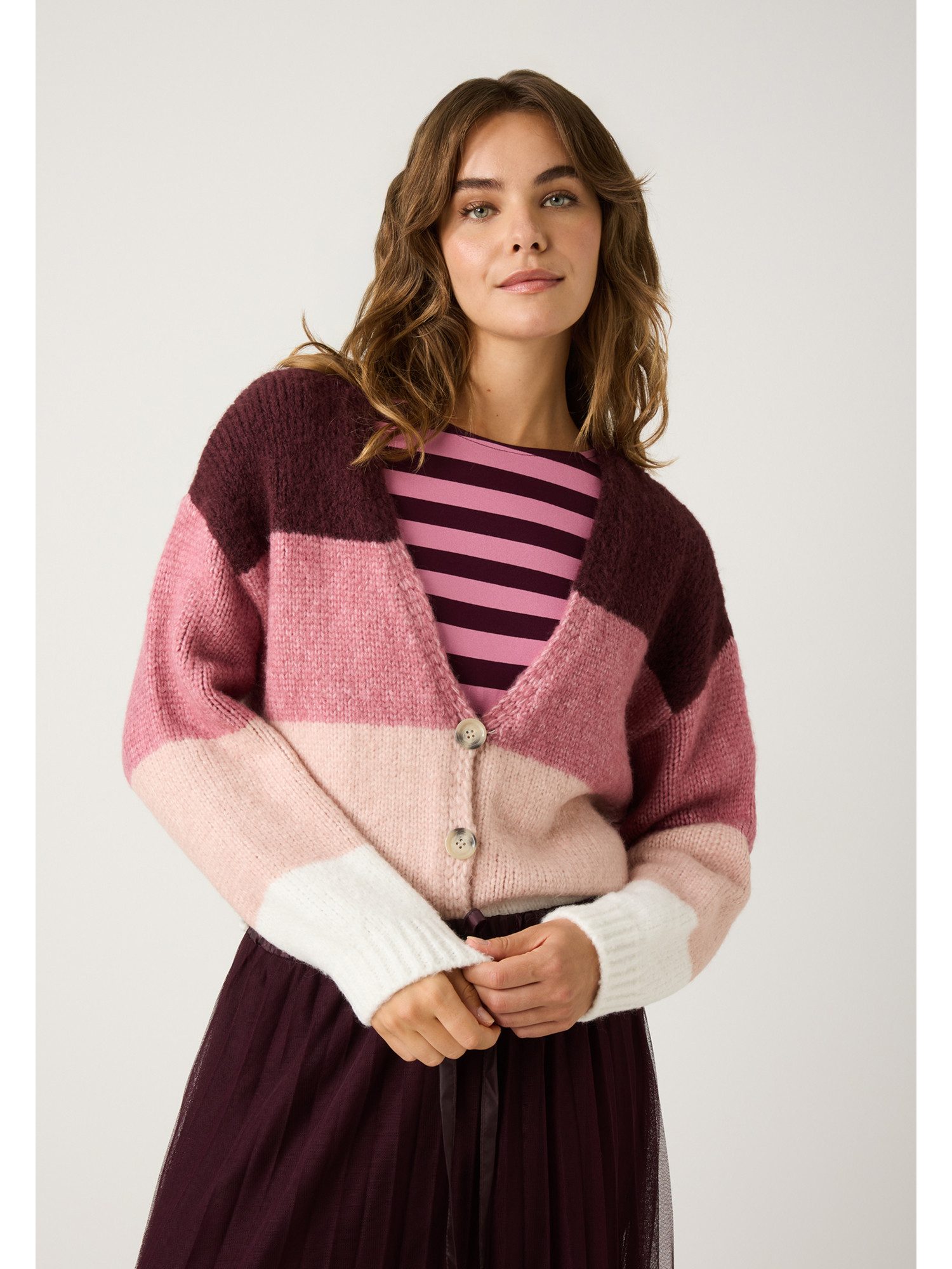 MORE&MORE Cardigan weiche Streifen-Kuschelstrickjacke günstig online kaufen