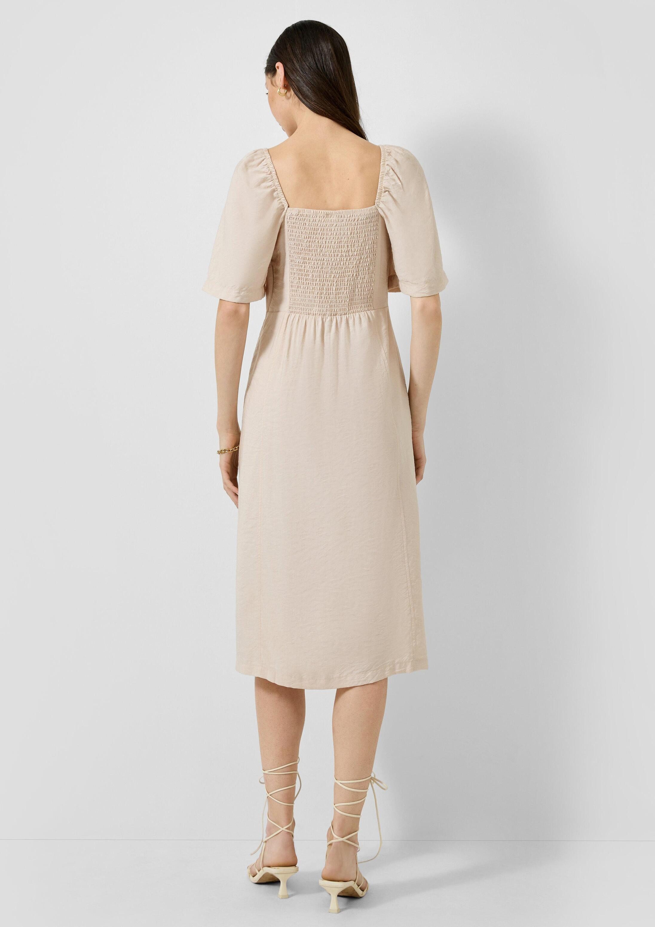 QS Midikleid Kleid Viskosemix-Kleid mit Smok-Detail