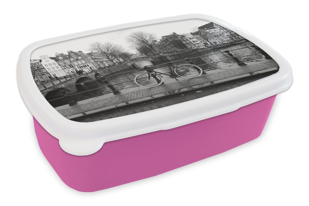 MuchoWow Lunchbox Amsterdamer Grachten - Schwarz und weiß, Kunststoff, (2-tlg), Brotbox für Erwachsene, Brotdose Kinder, Snackbox, Mädchen, Kunststoff rosa