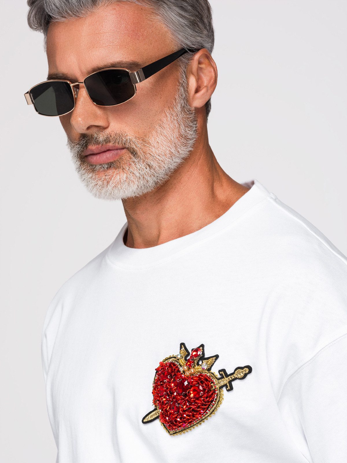 OMBRE T-Shirt Baumwoll-T-Shirt für Herren mit Schmuckapplikation auf der Brust