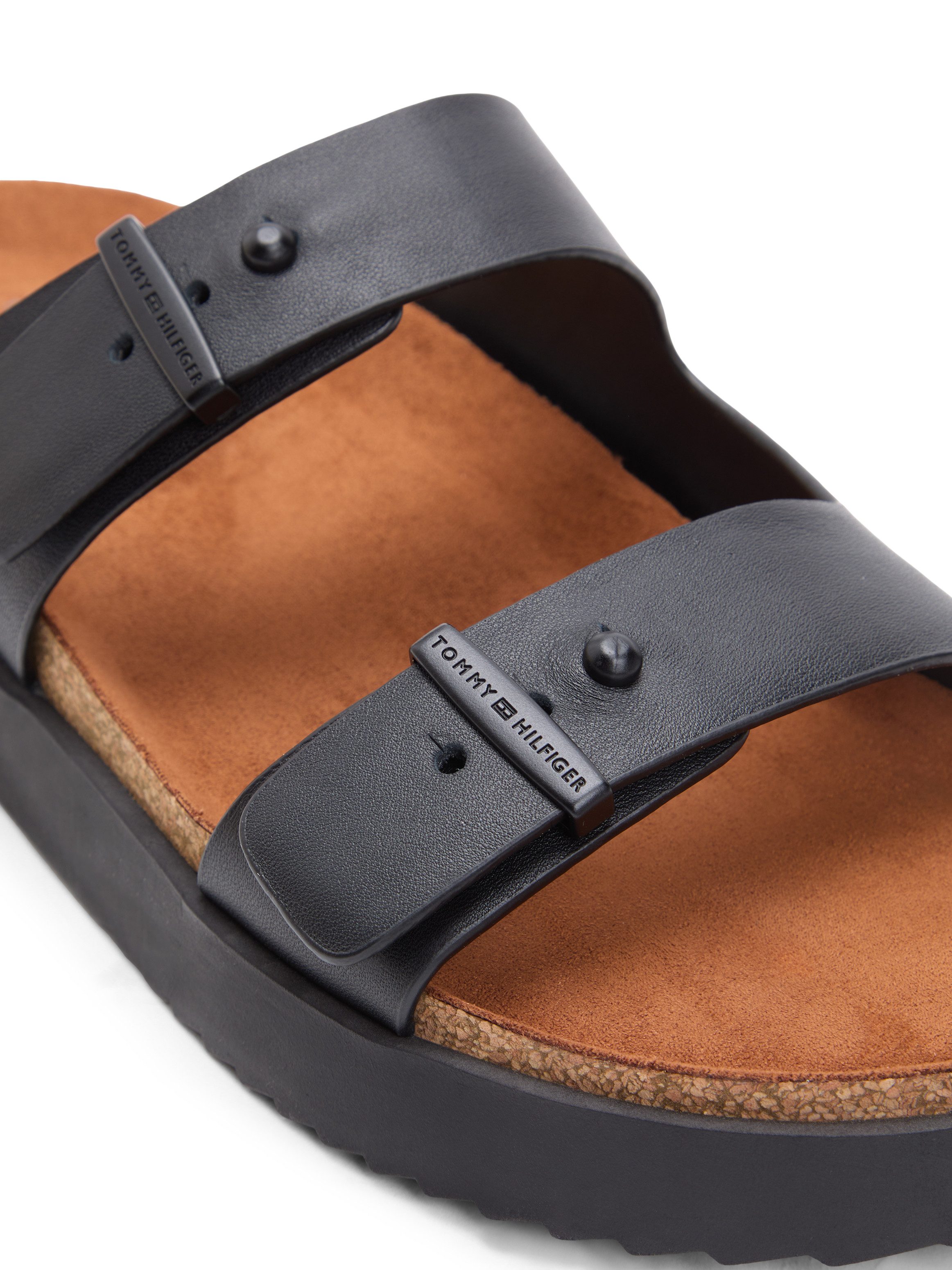 Tommy Hilfiger CORK ADJUSTABLE LTH SANDAL Pantolette Sommerschuh, Bequemschuh, Sandale mit Logoprägung in den Schnallen