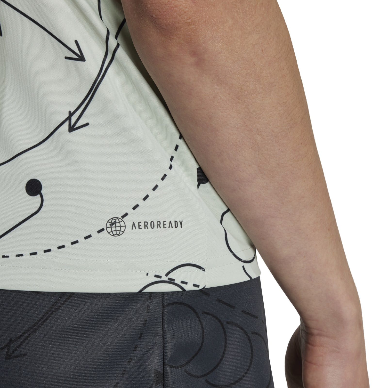 adidas Performance Tanktop Tennis-Tank Club Graphic (reguläre Passform, Racerback) linengrün