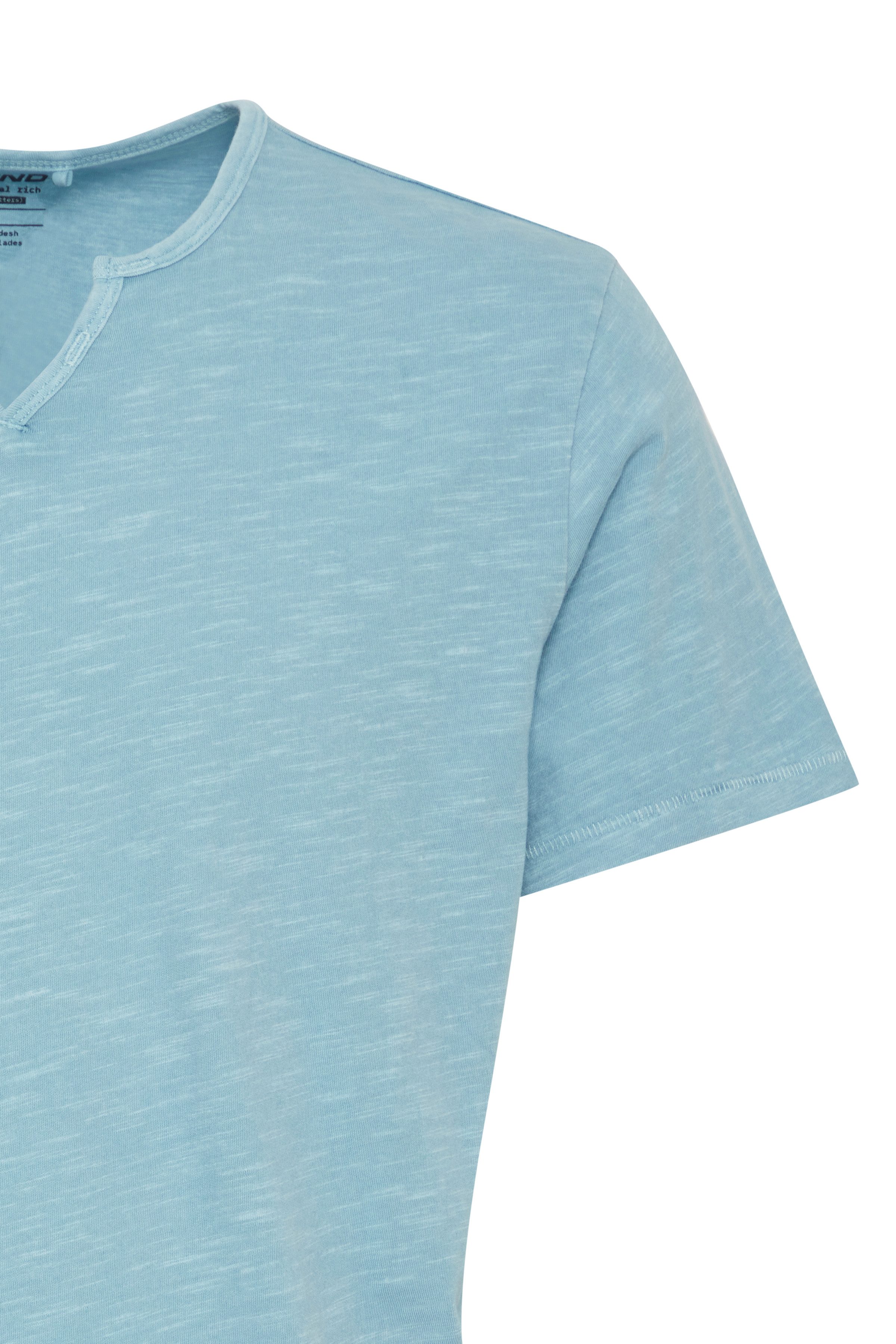 Blend T-Shirt BHAshton split neck tee mit Deko-Knopfdetail am Ausschnitt günstig online kaufen