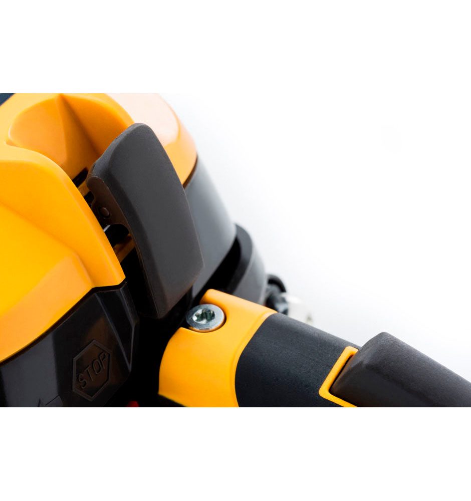 STIGA GARDEN Petrol Chainsaw CS 750 18", 45 cm bar length