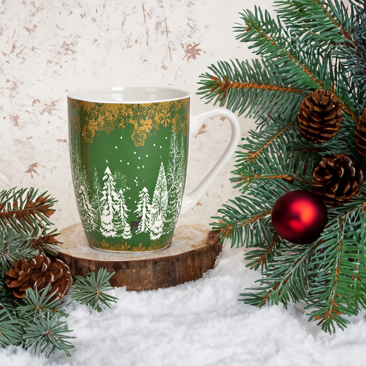 matches21 HOME & HOBBY Tasse Weihnachtstassen 4er Set Skandi Design Wald Hirsche, 4-tlg., Porzellan, Tee Kaffee-Becher, Weihnachten, modern Vintage, rot grün, 340 ml