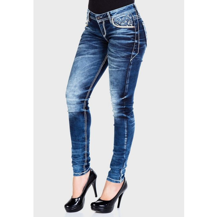 Cipo &amp; Baxx Slim-fit-Jeans mit bestickten Taschen NZ8333