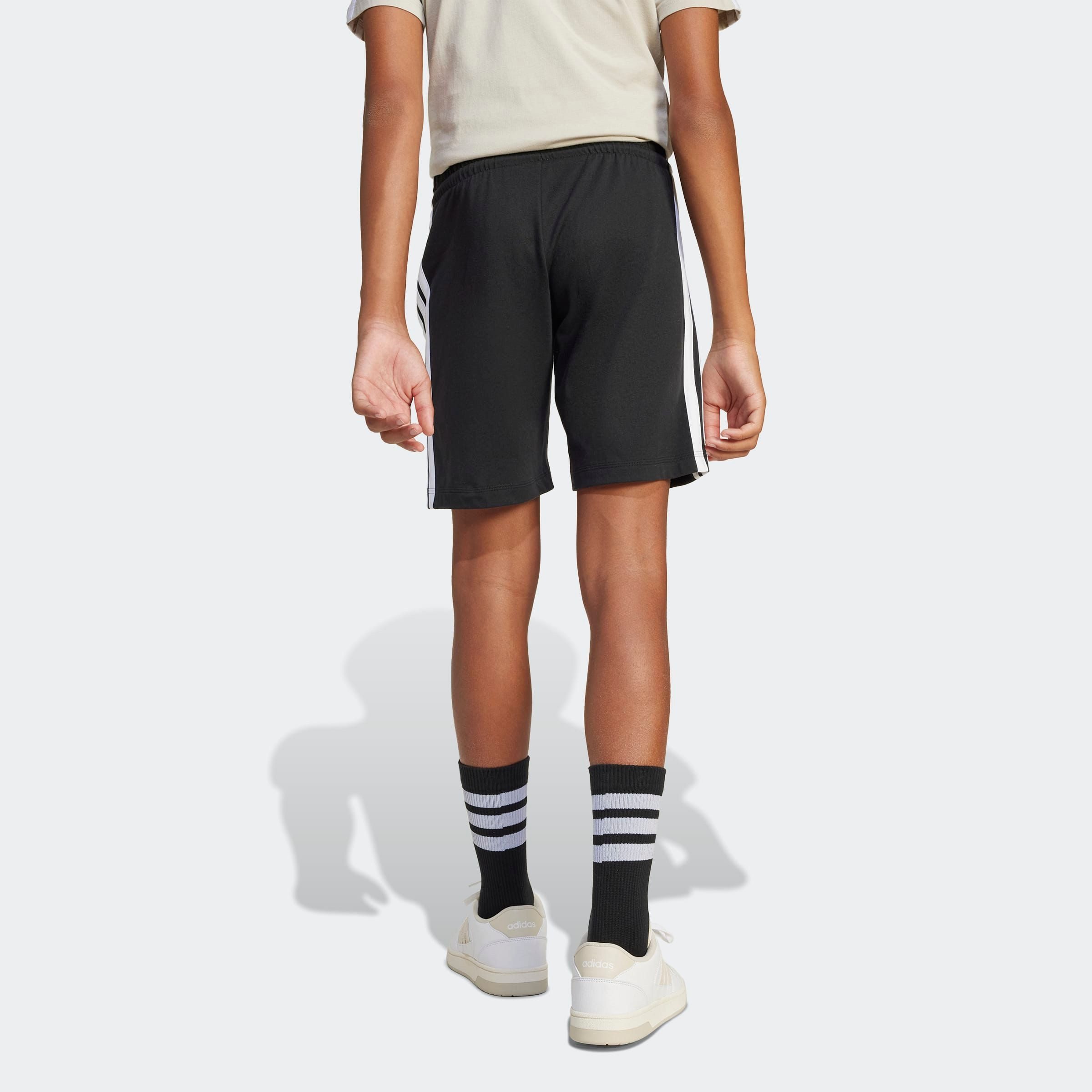 adidas Sportswear Shorts ESSENTIALS KIDS sportlicher Stil, für Kinder, aus Baumwolle, atmungsaktiv